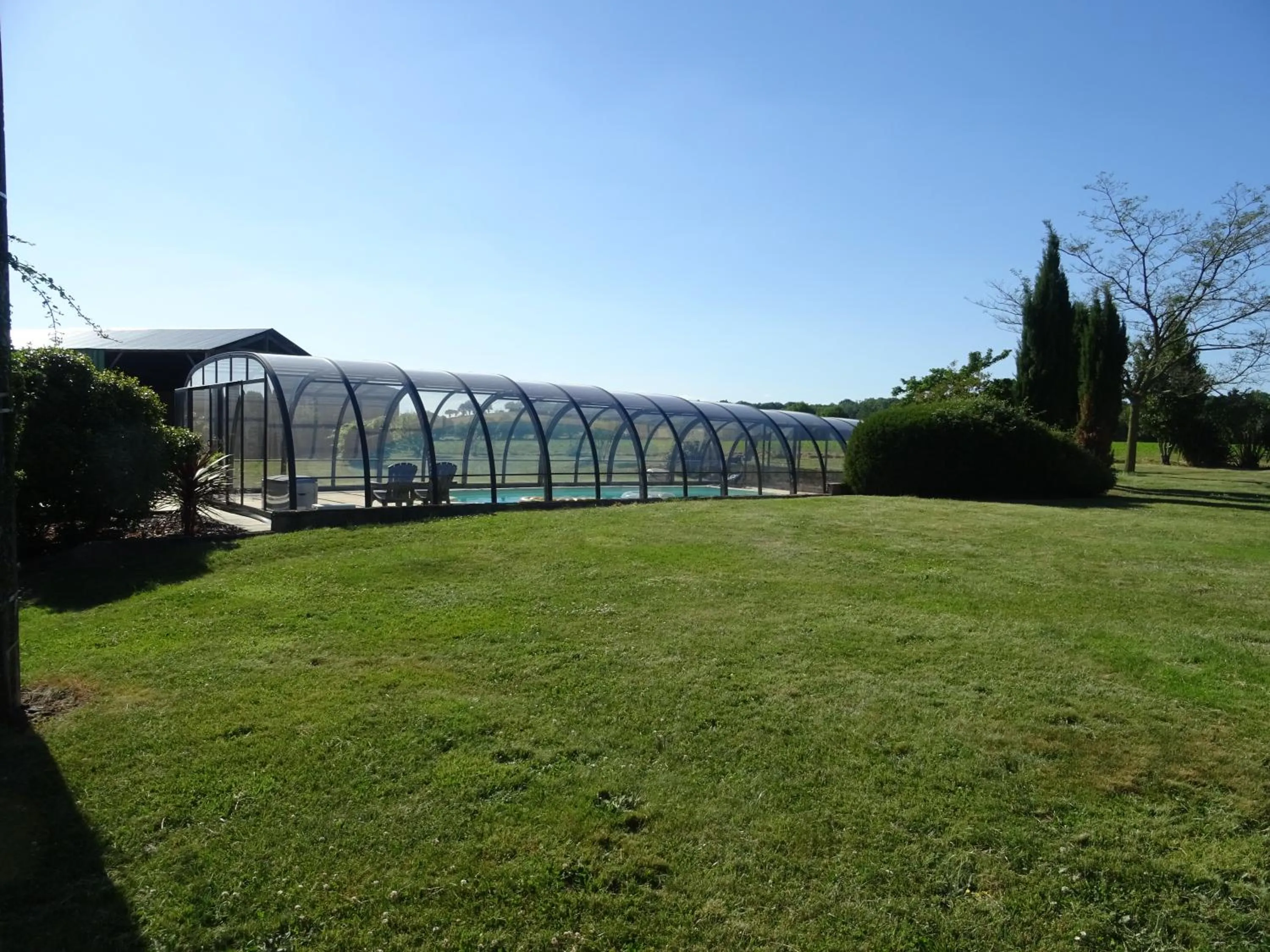Swimming pool in La Lauriére