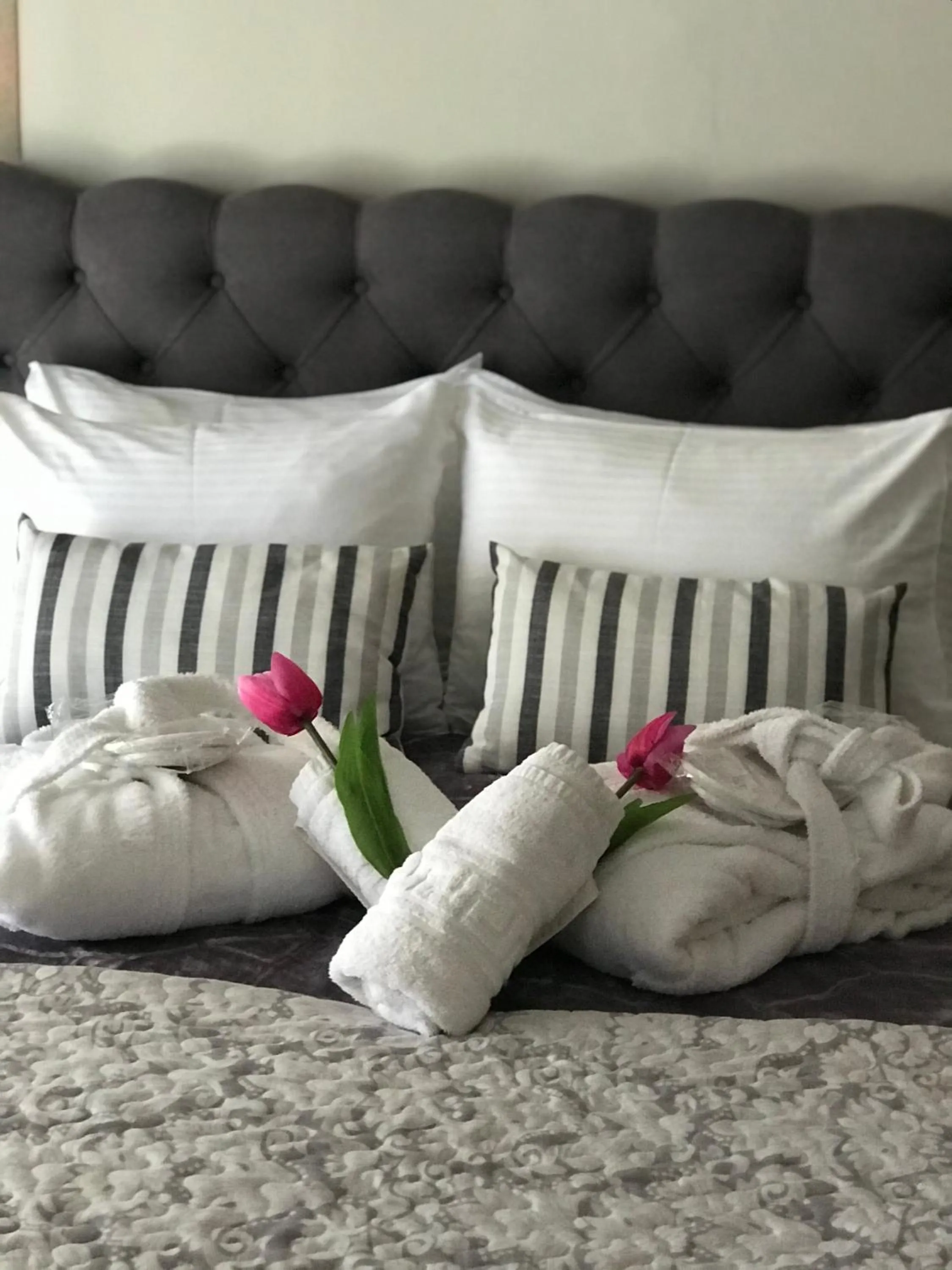 Bedroom, Bed in Hotel Karagianni