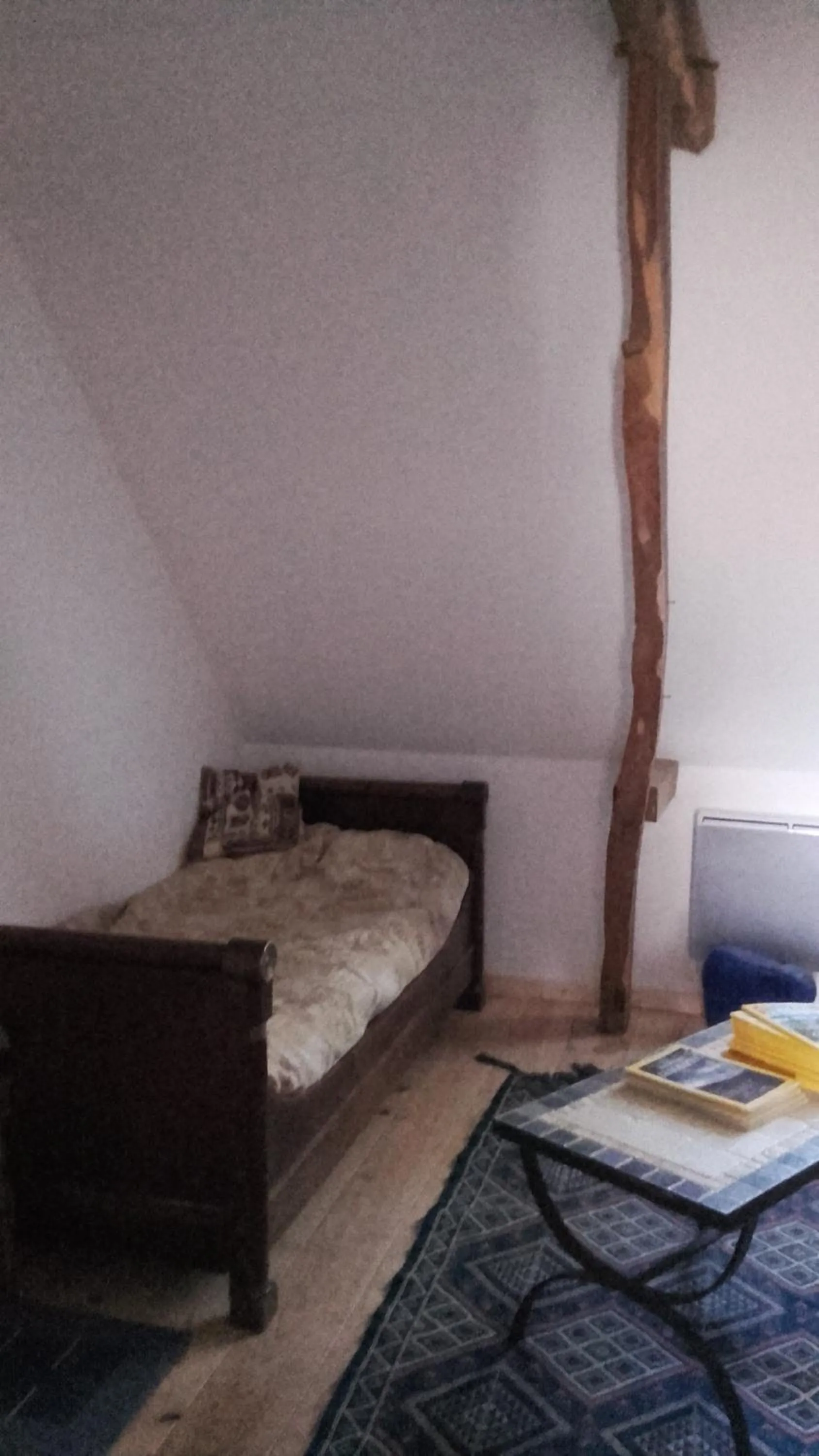 Bed in Les chambres des Demoiselles