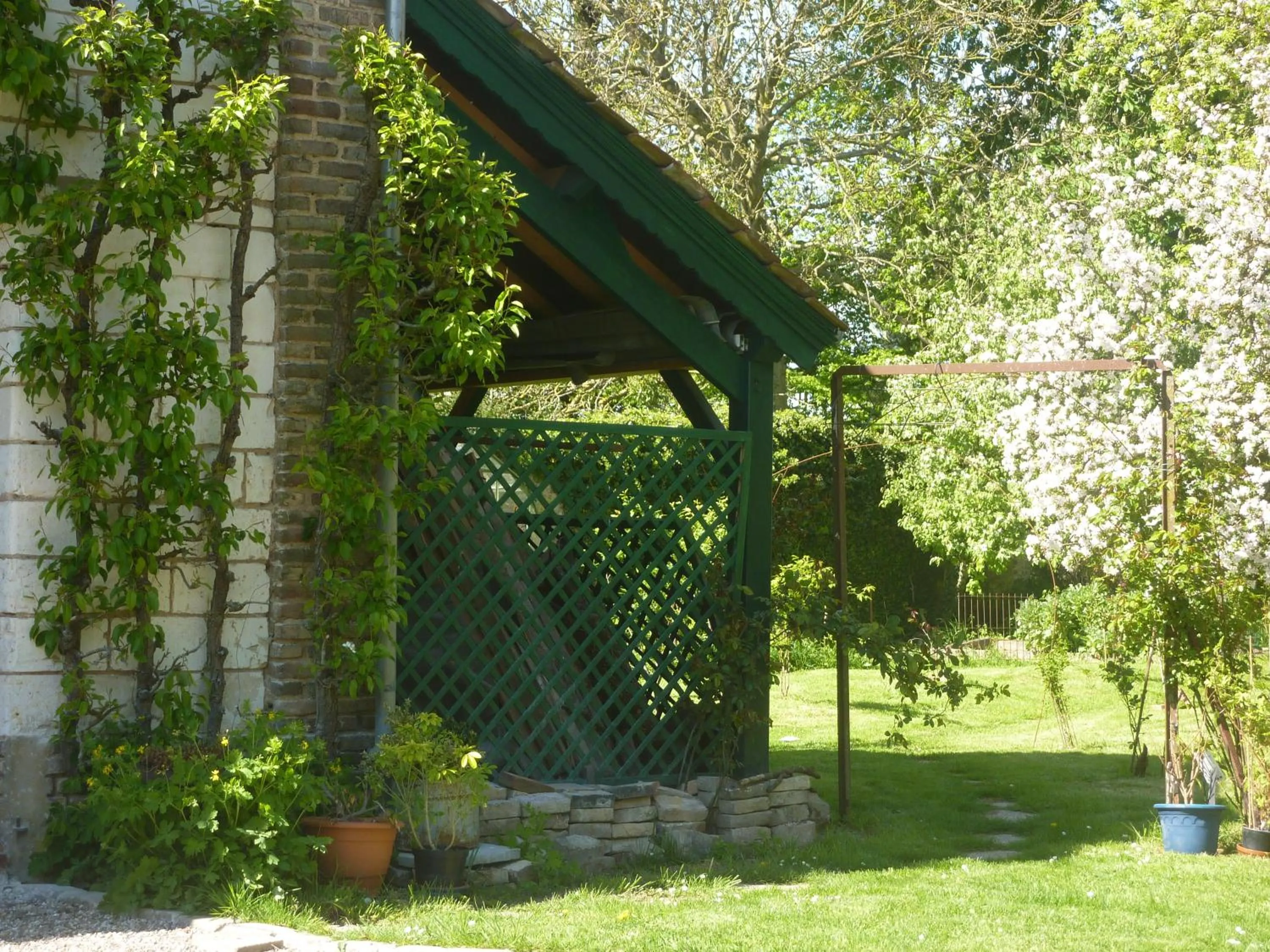 Garden in Les chambres des Demoiselles