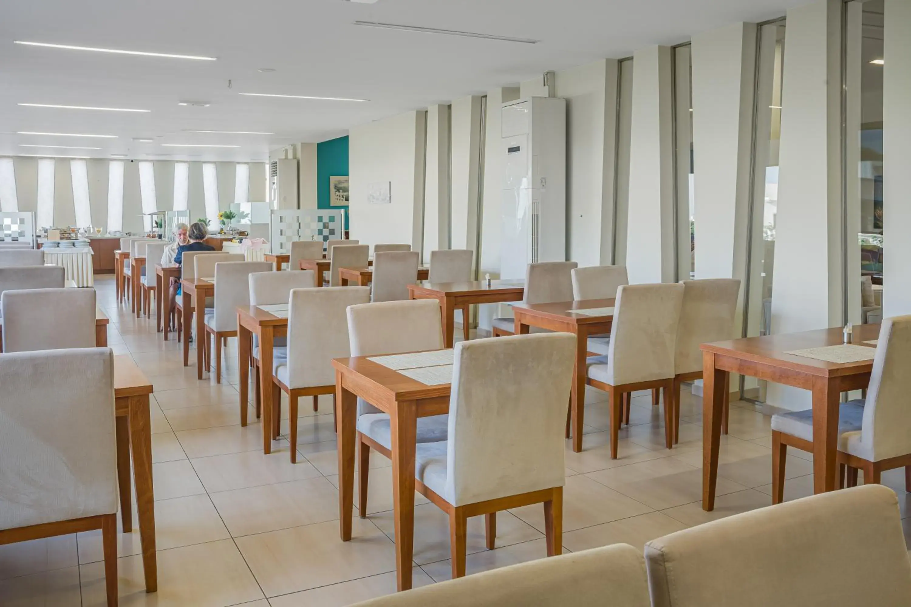 Restaurant/places to eat in Creta Verano Hotel Restaurant/places to eat in Creta Verano Hotel