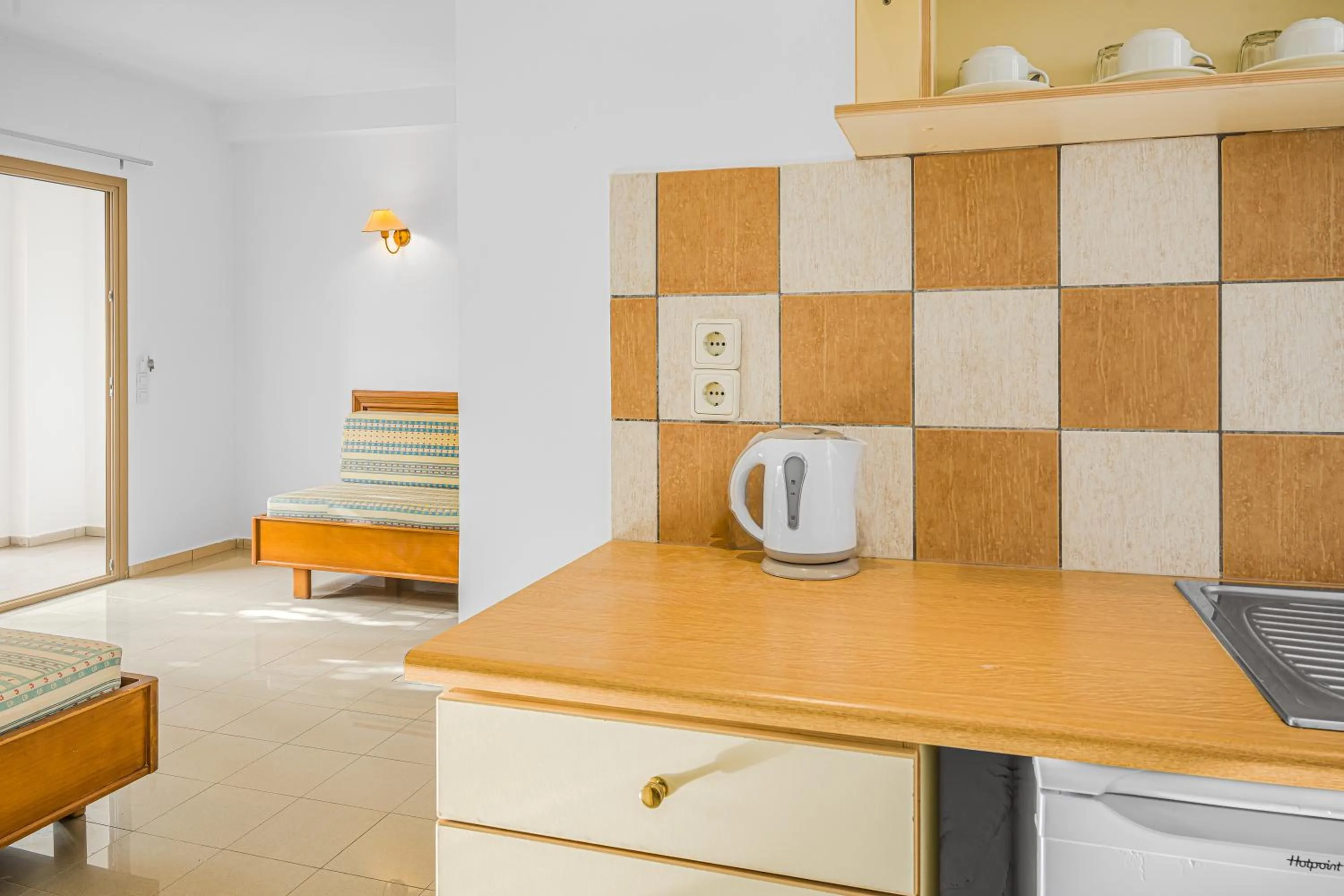 Coffee/tea facilities in Creta Verano Hotel