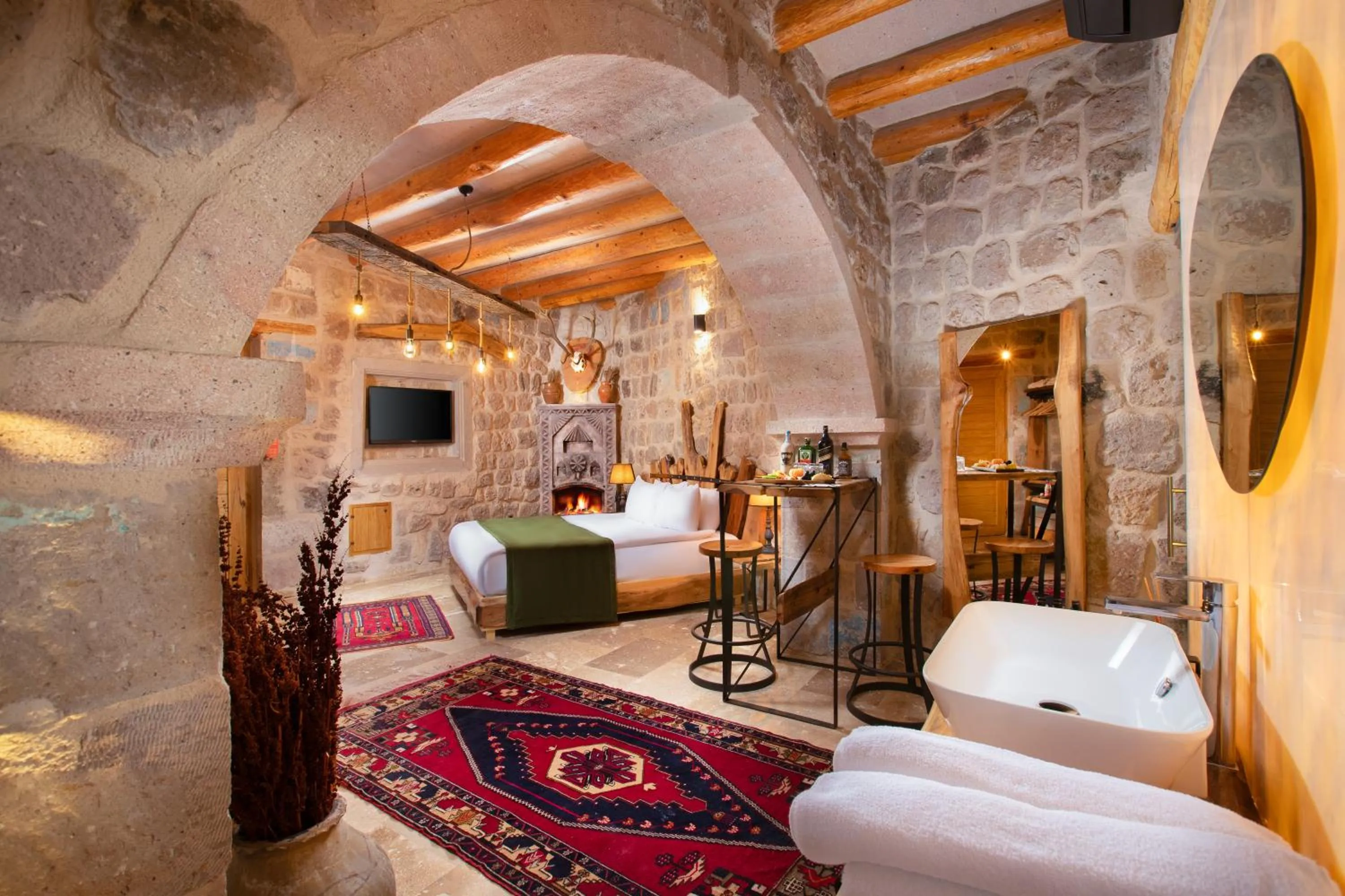 TV and multimedia, Bed in Dream of Cappadocia