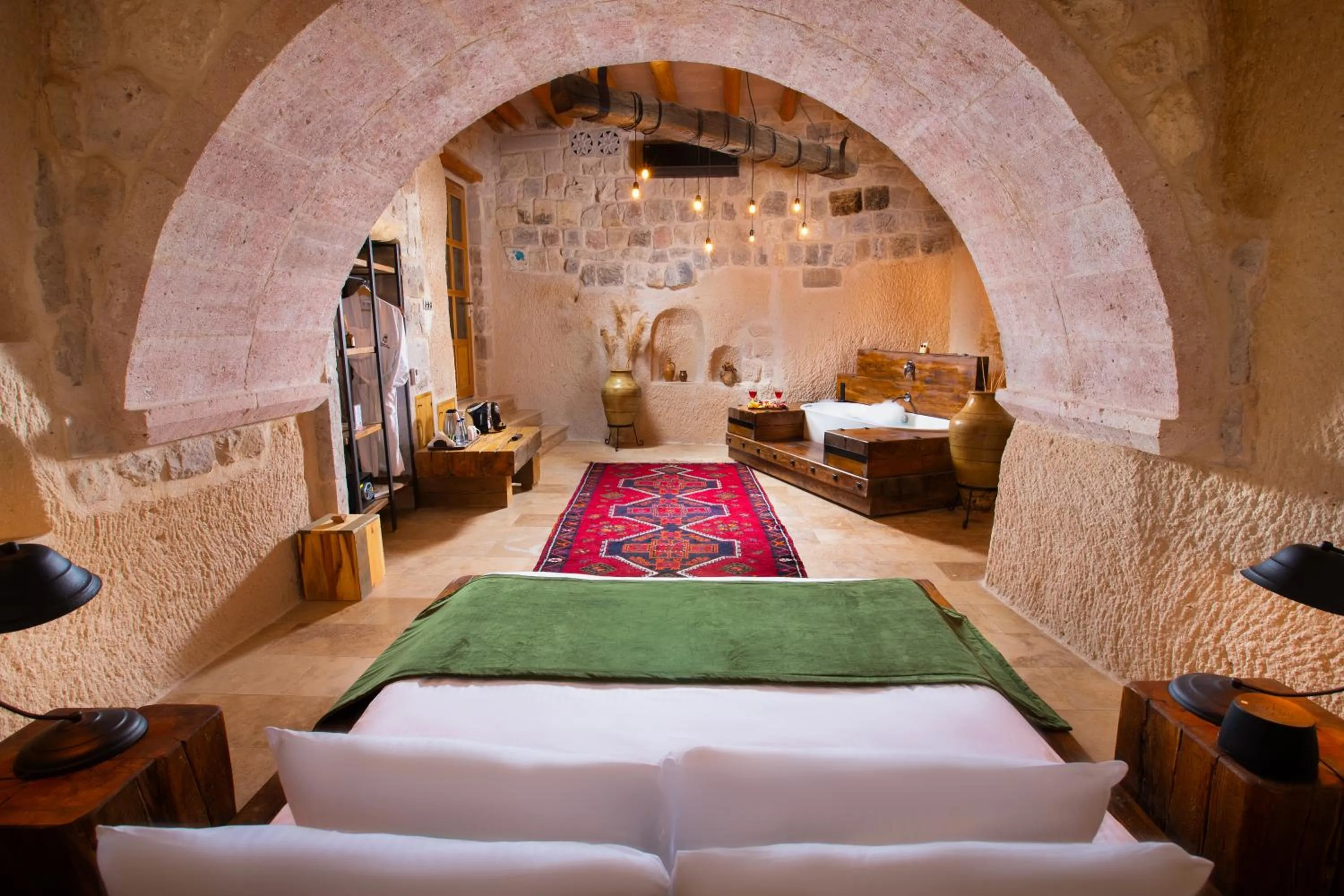 Photo of the whole room, Bed in Dream of Cappadocia