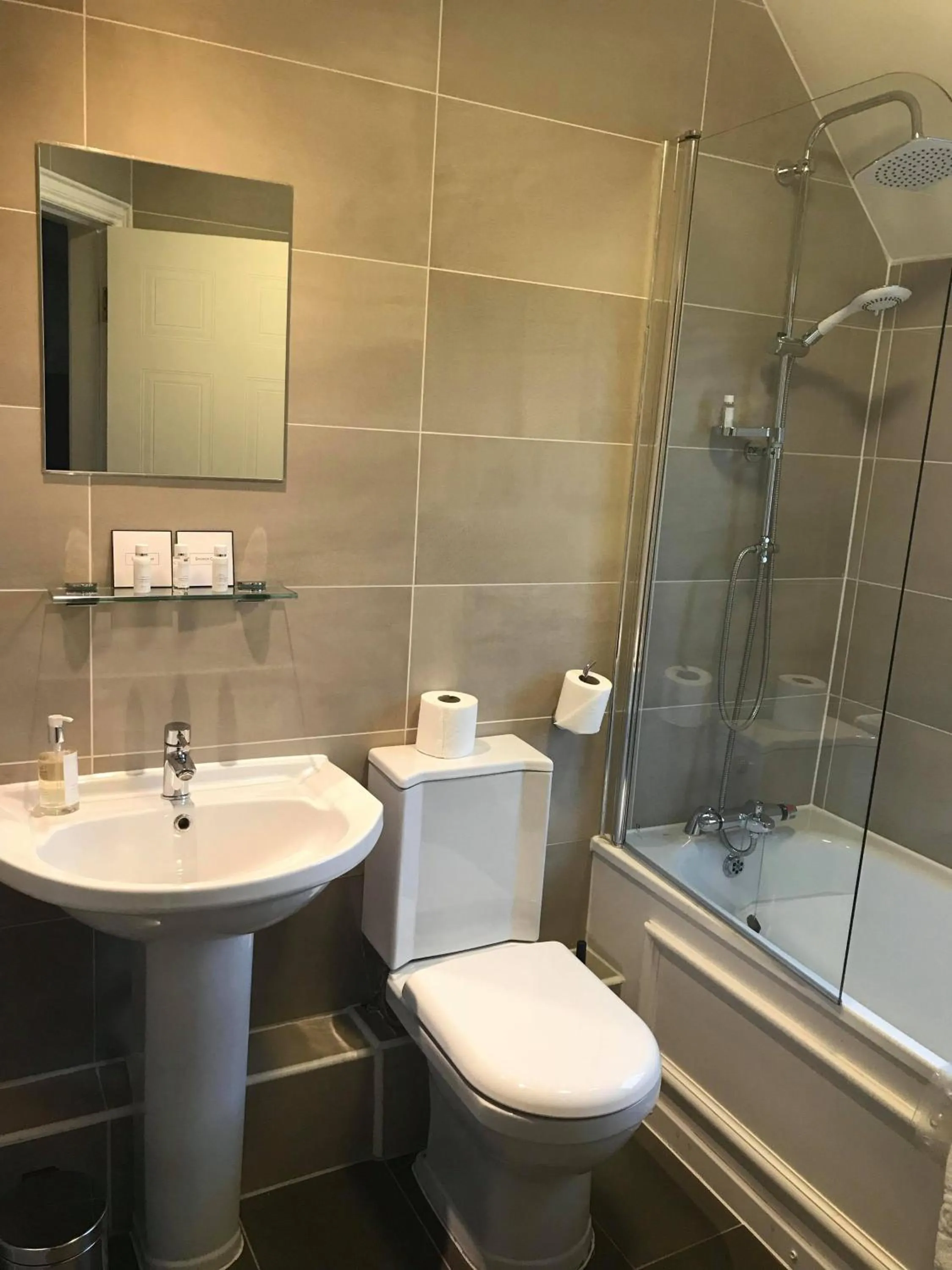 Bridge of Orchy Hotel