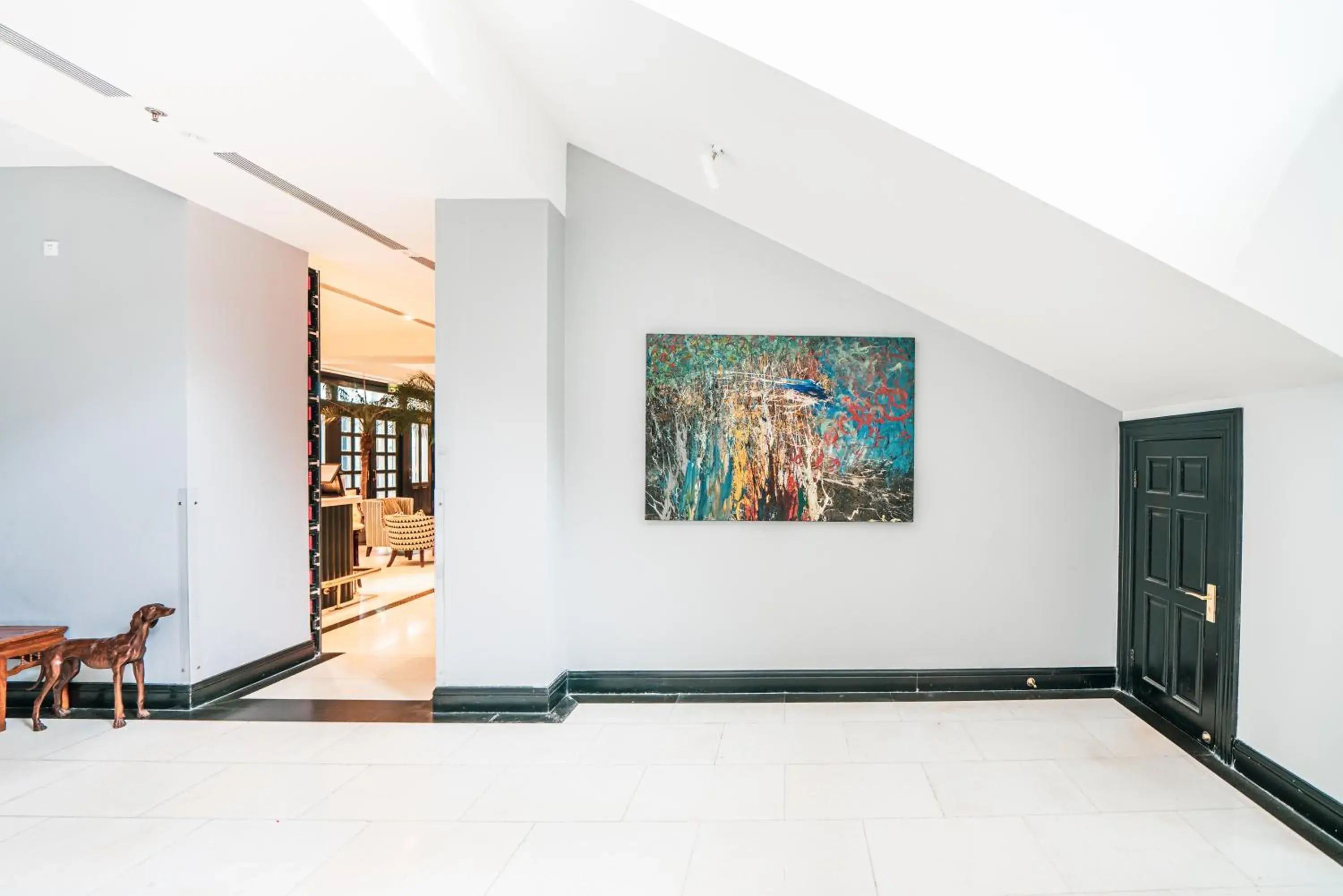 Facade/entrance in Gracie Art Hotel Facade/entrance in Gracie Art Hotel