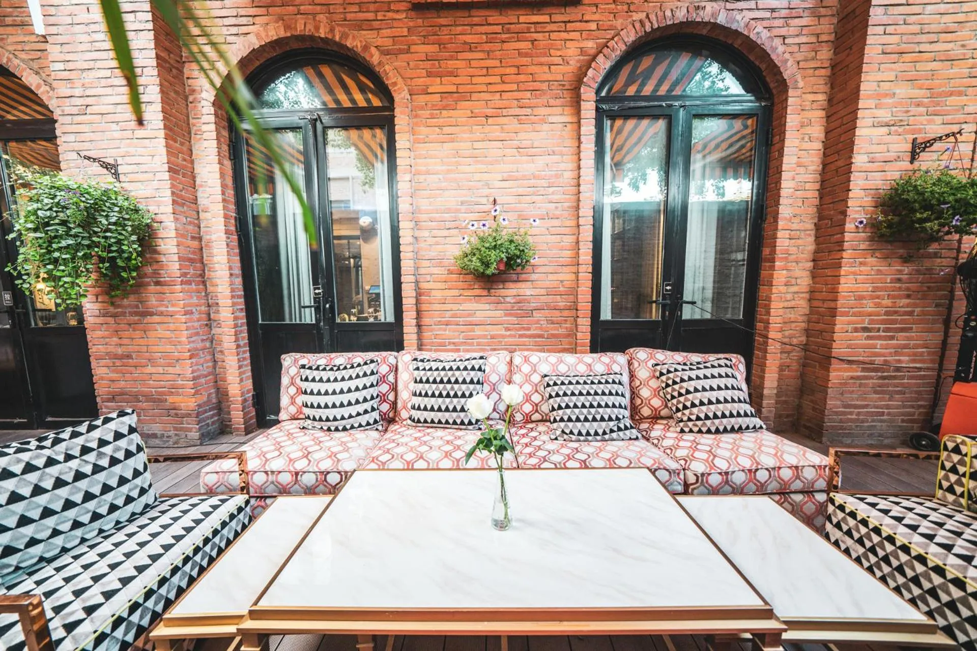 Property building in Gracie Art Hotel