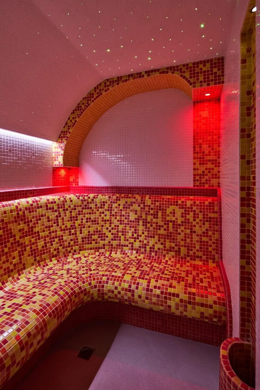 Seating area in Hotel Na Półboru
