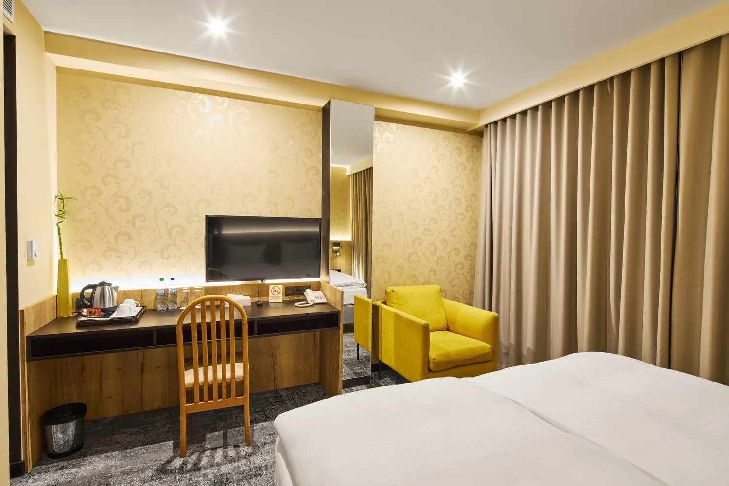 TV and multimedia, Bed in Hotel Na Półboru