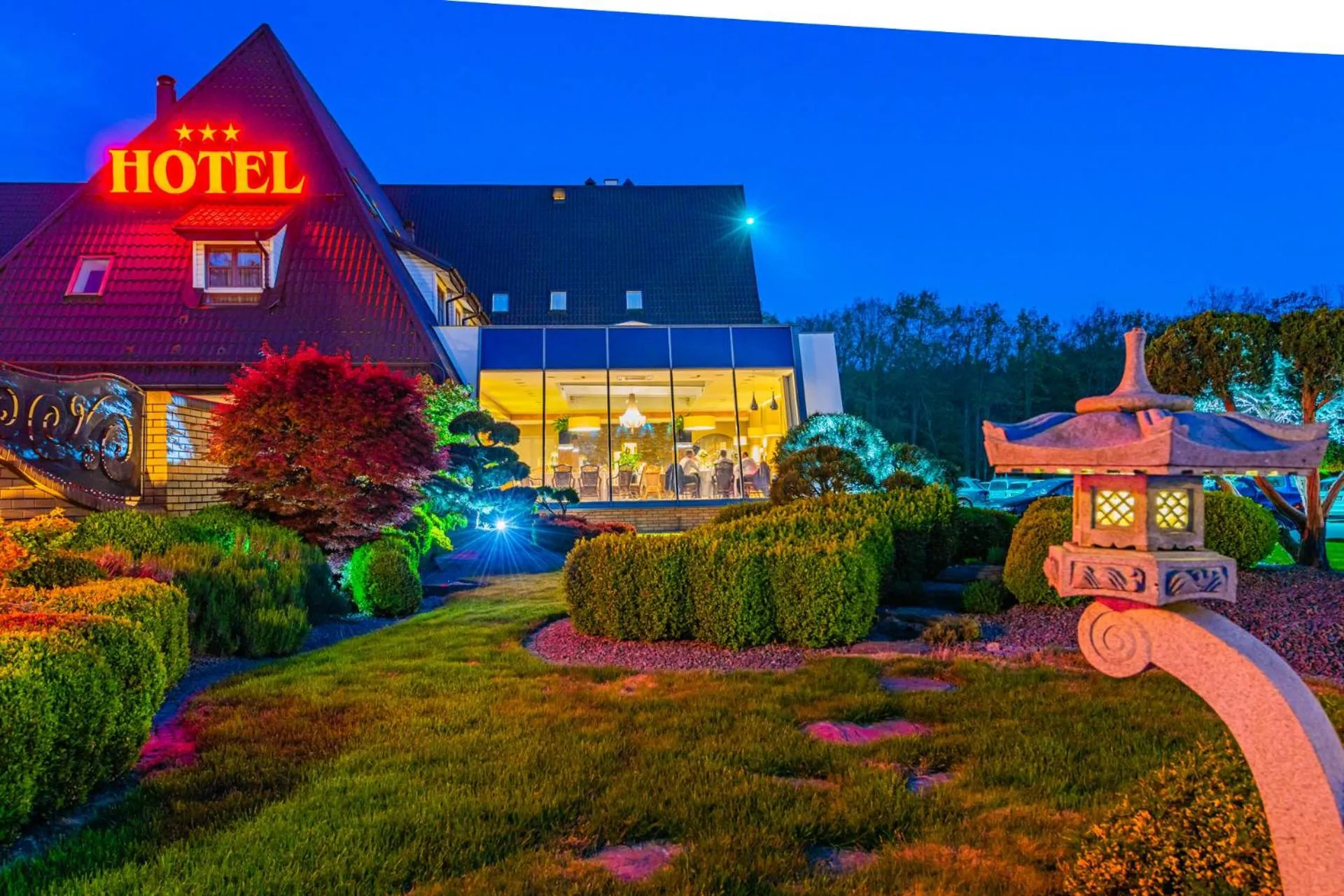 Restaurant/places to eat in Hotel Na Półboru