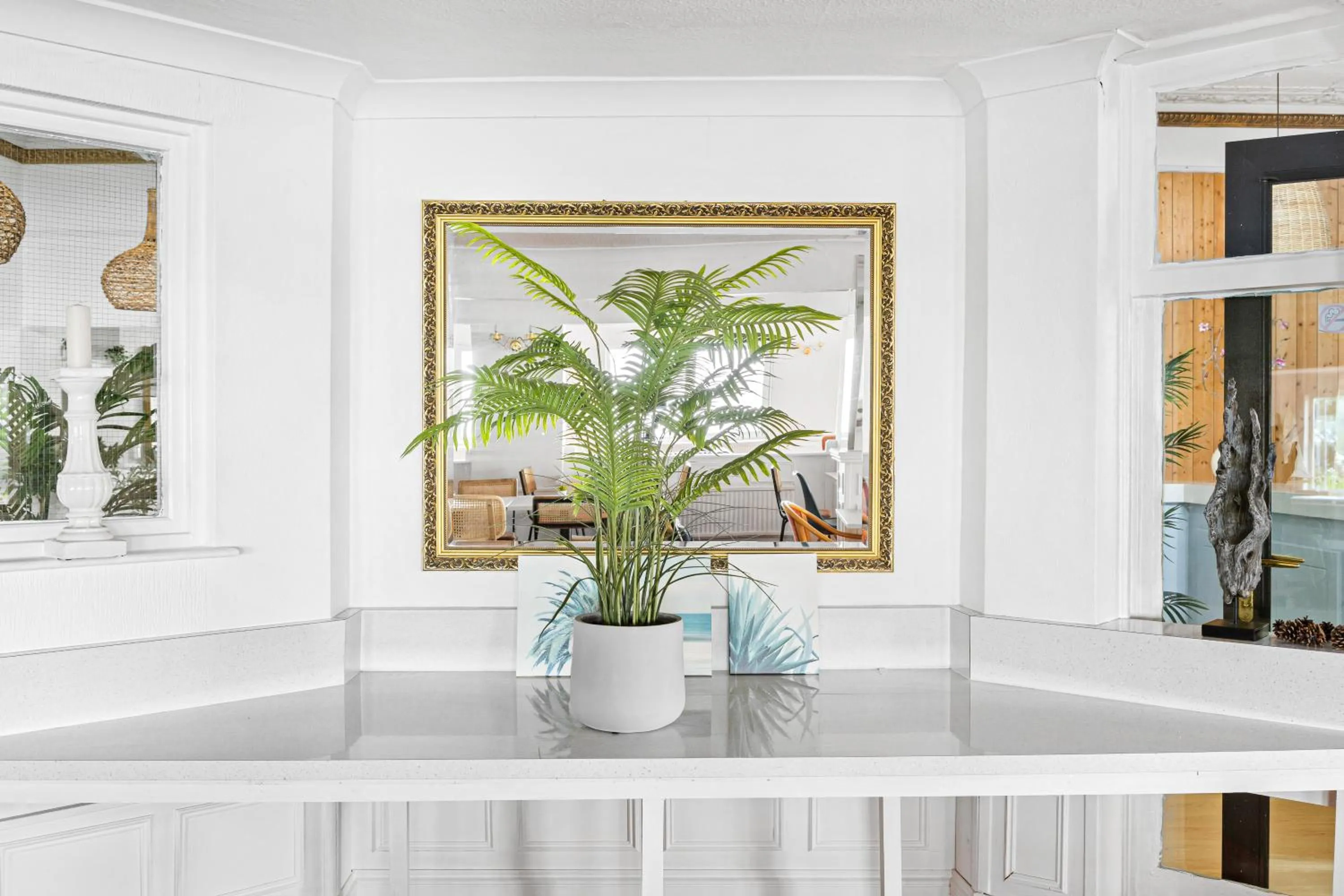 Decorative detail in Waters Edge Hotel Torquay