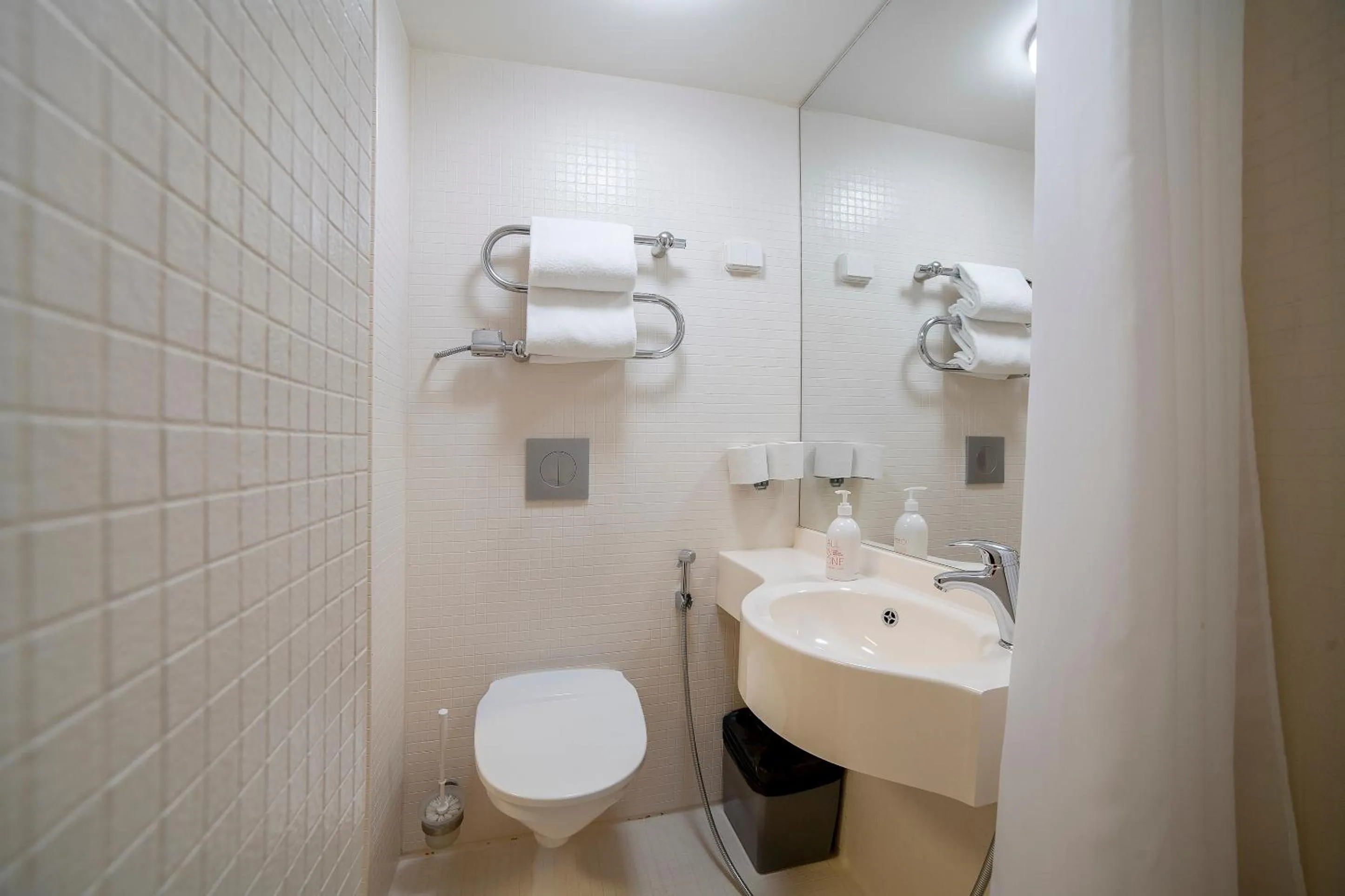 Toilet in Omena Hotel Helsinki City Centre