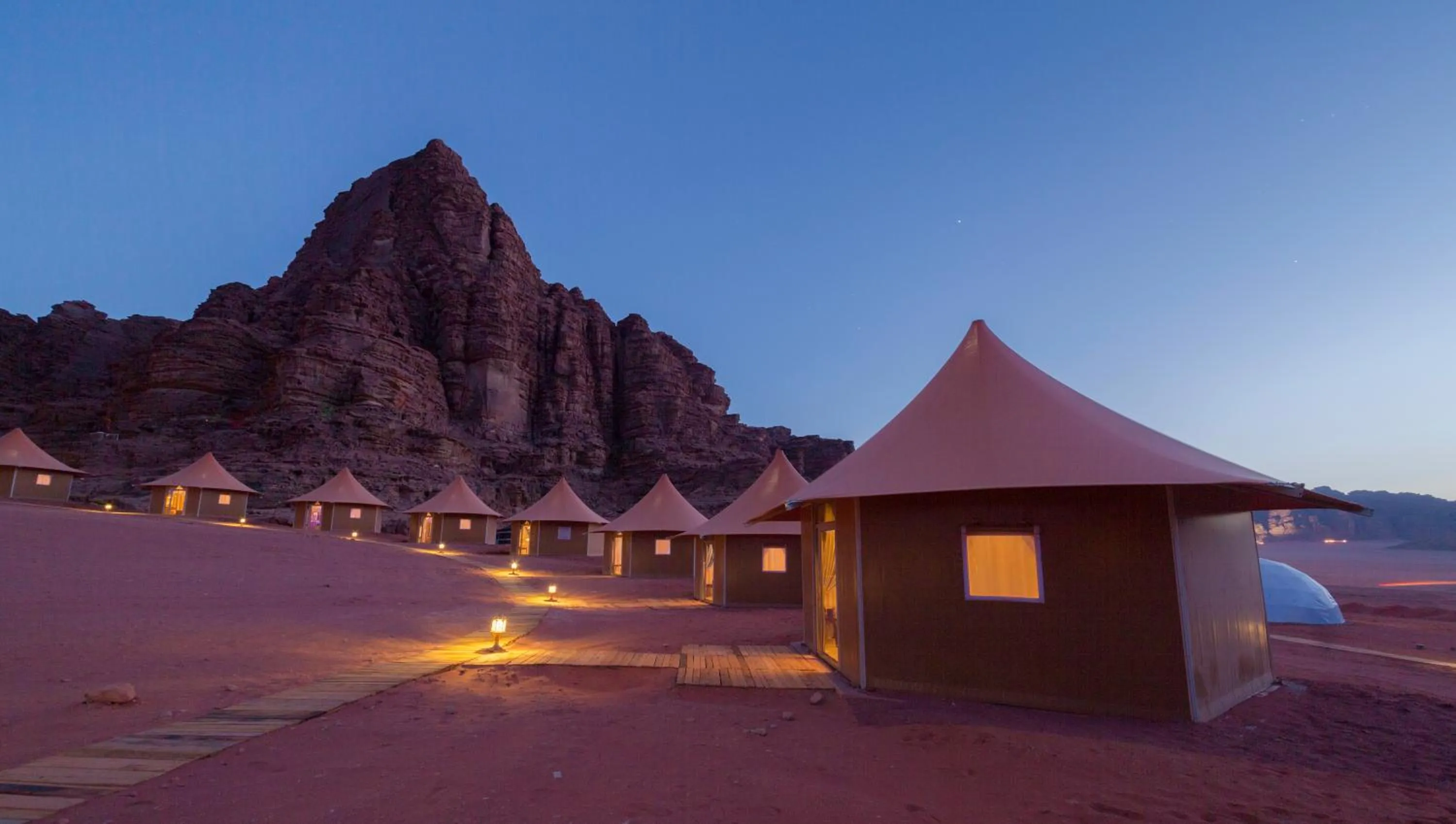 Memories Aicha Luxury Camp