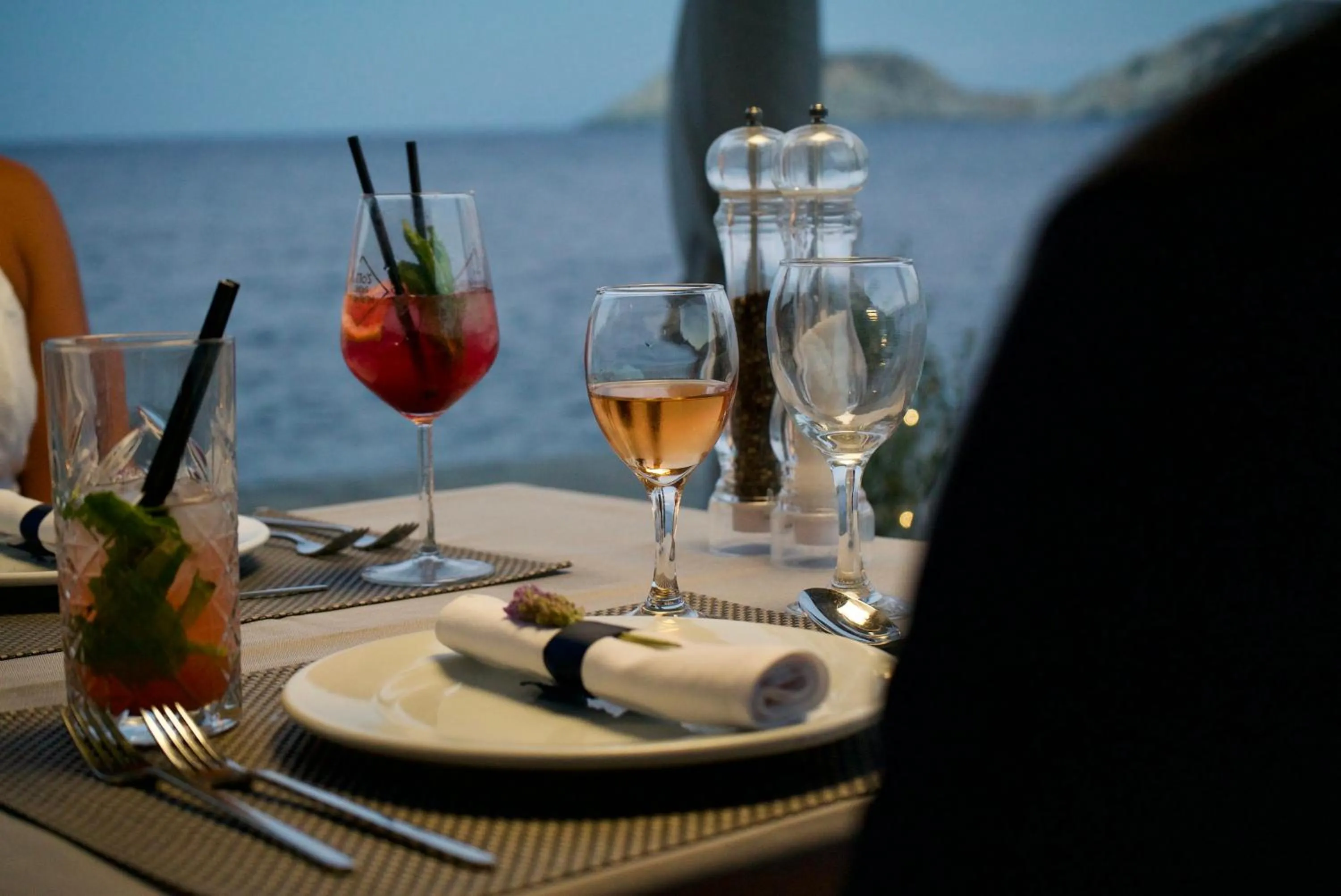 Dinner in Peninsula Resort & Spa