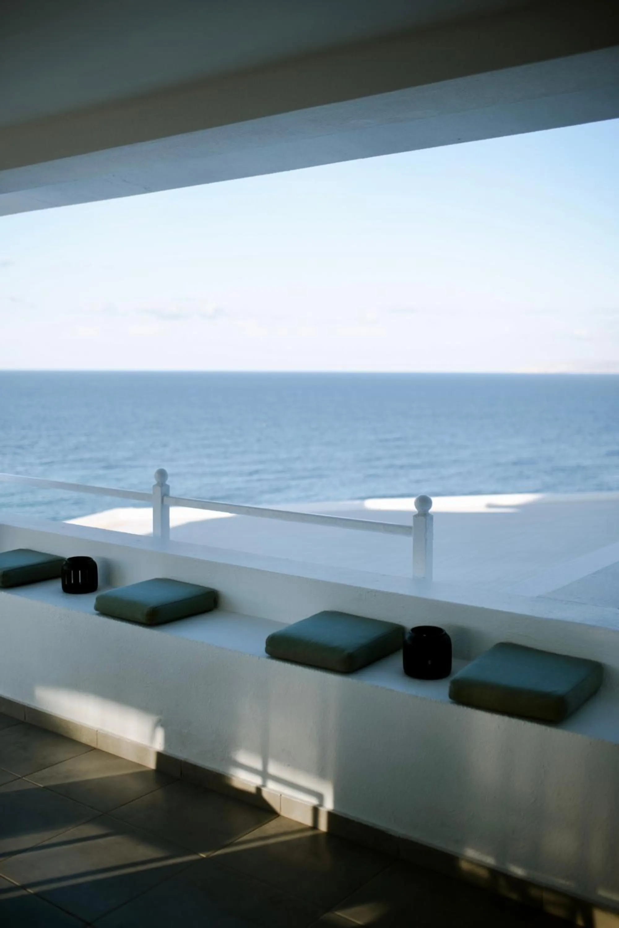 Lounge or bar in Peninsula Resort & Spa