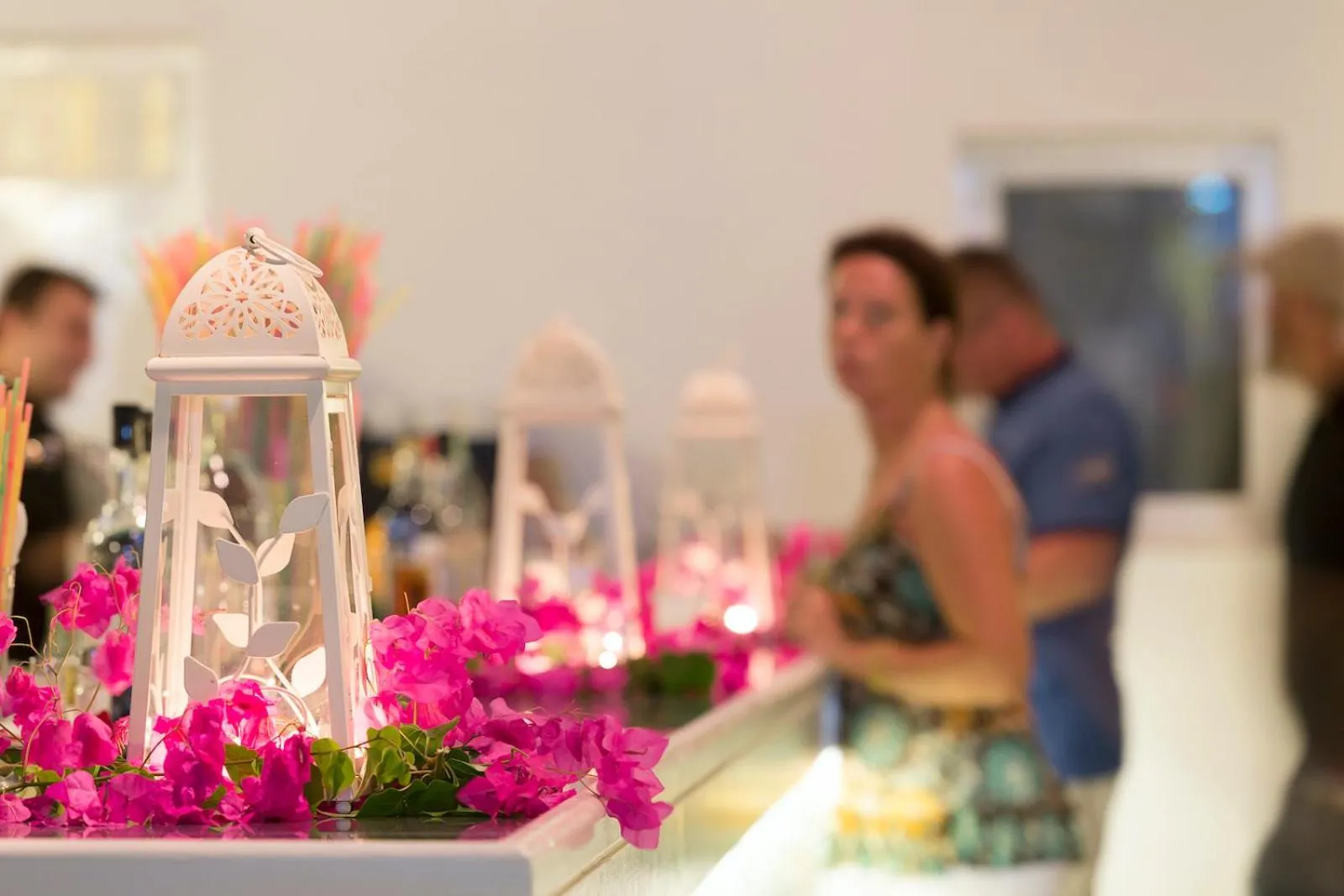 Lounge or bar in Peninsula Resort & Spa