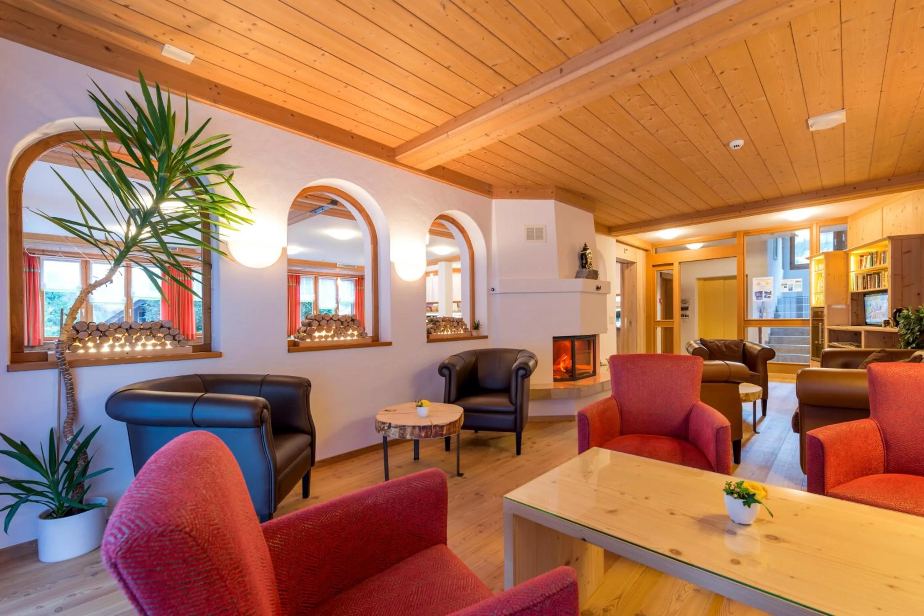 Lounge or bar in Alpenresort Eienwäldli Engelberg
