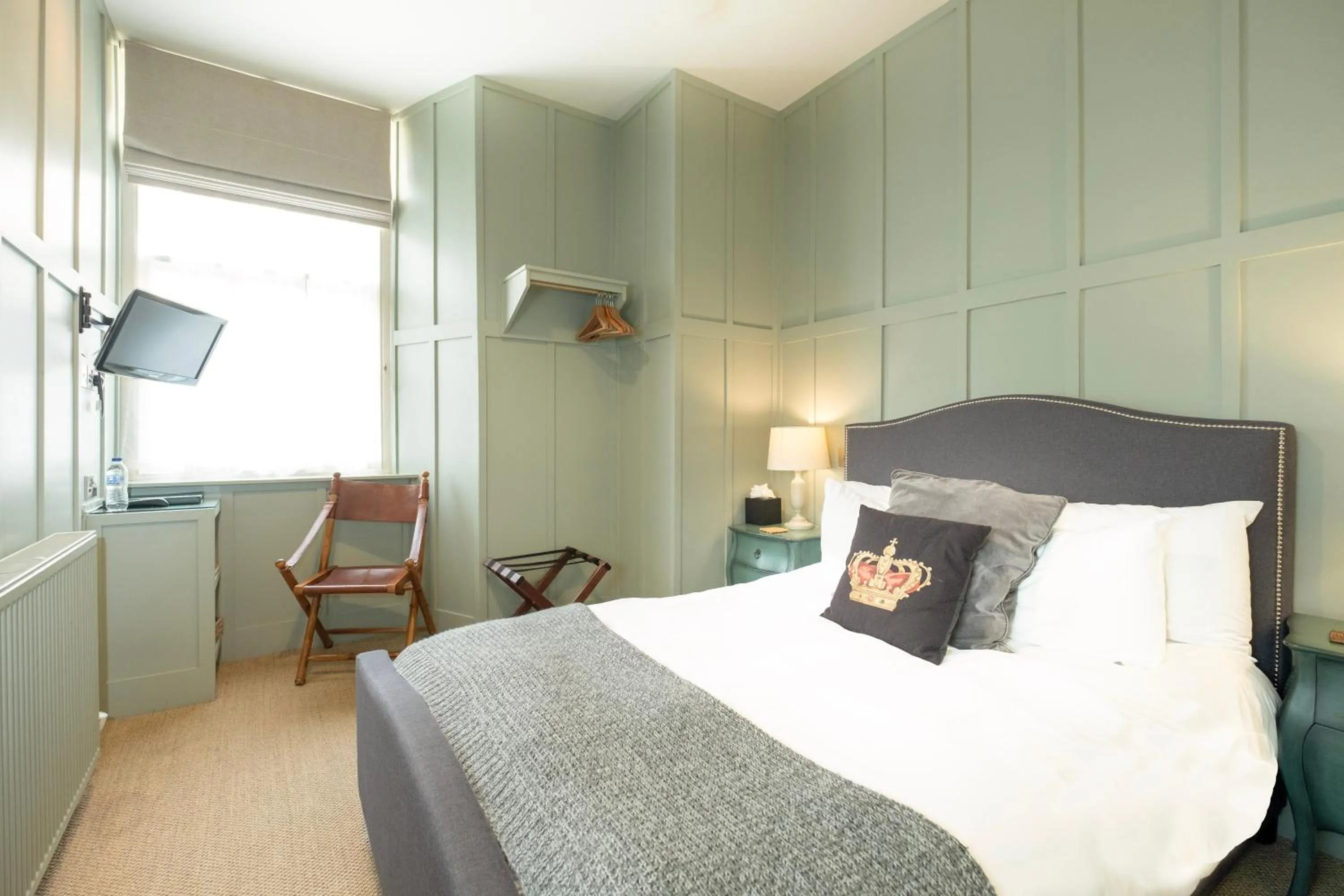 Bed in Edgar Townhouse