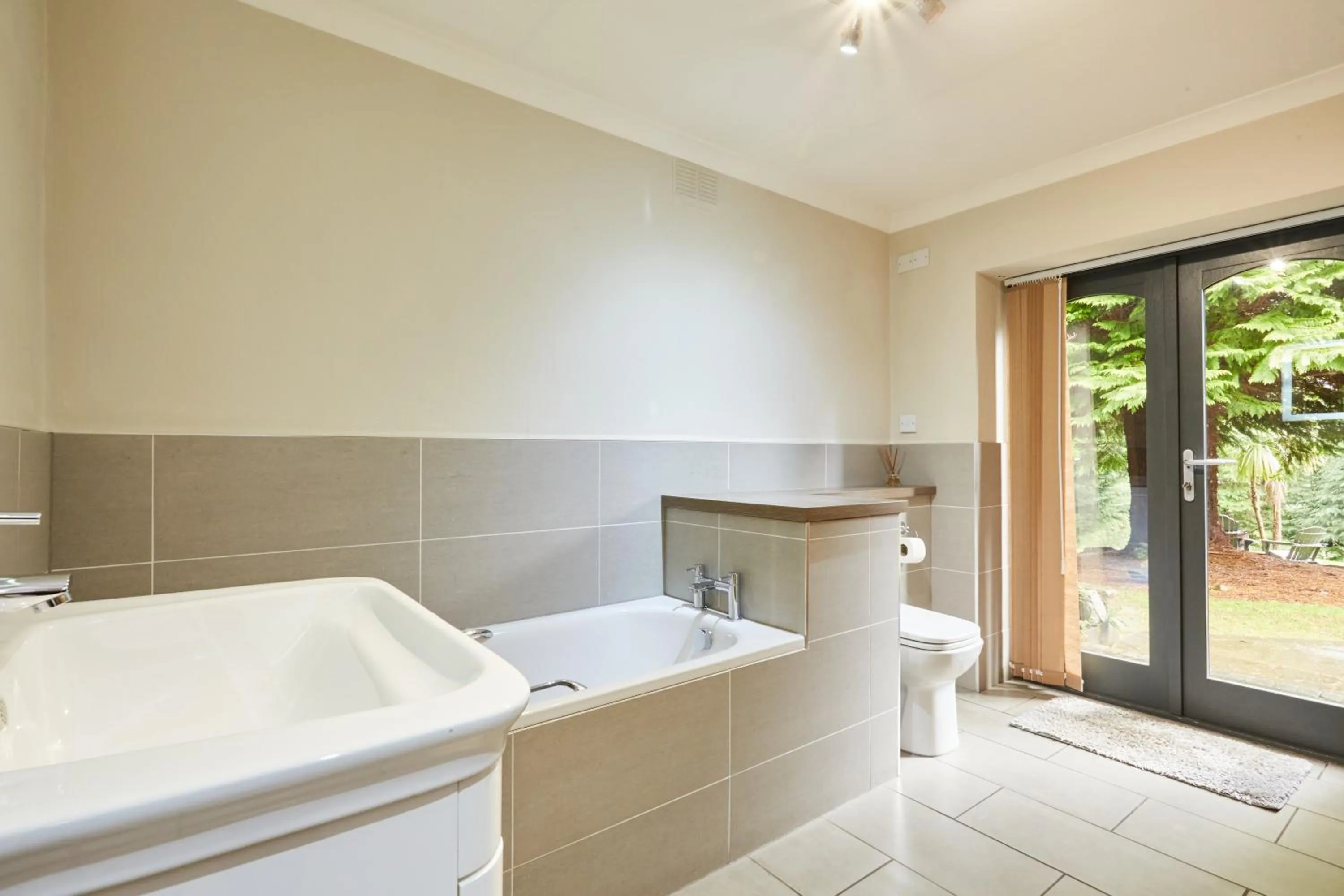 Bathroom in LOCH TAY HIGHLAND LODGES and GLAMPING PARK