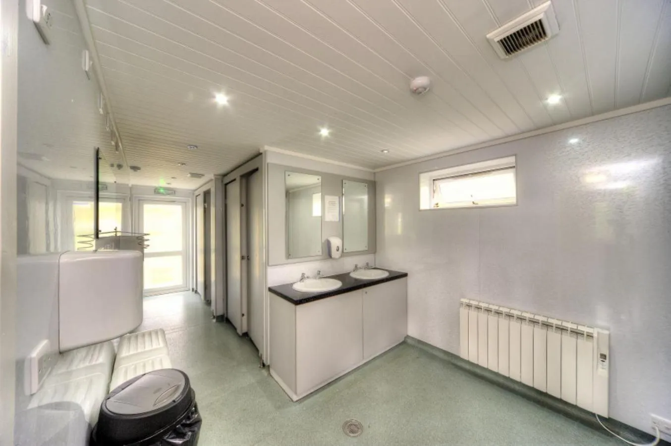 Bathroom in LOCH TAY HIGHLAND LODGES and GLAMPING PARK