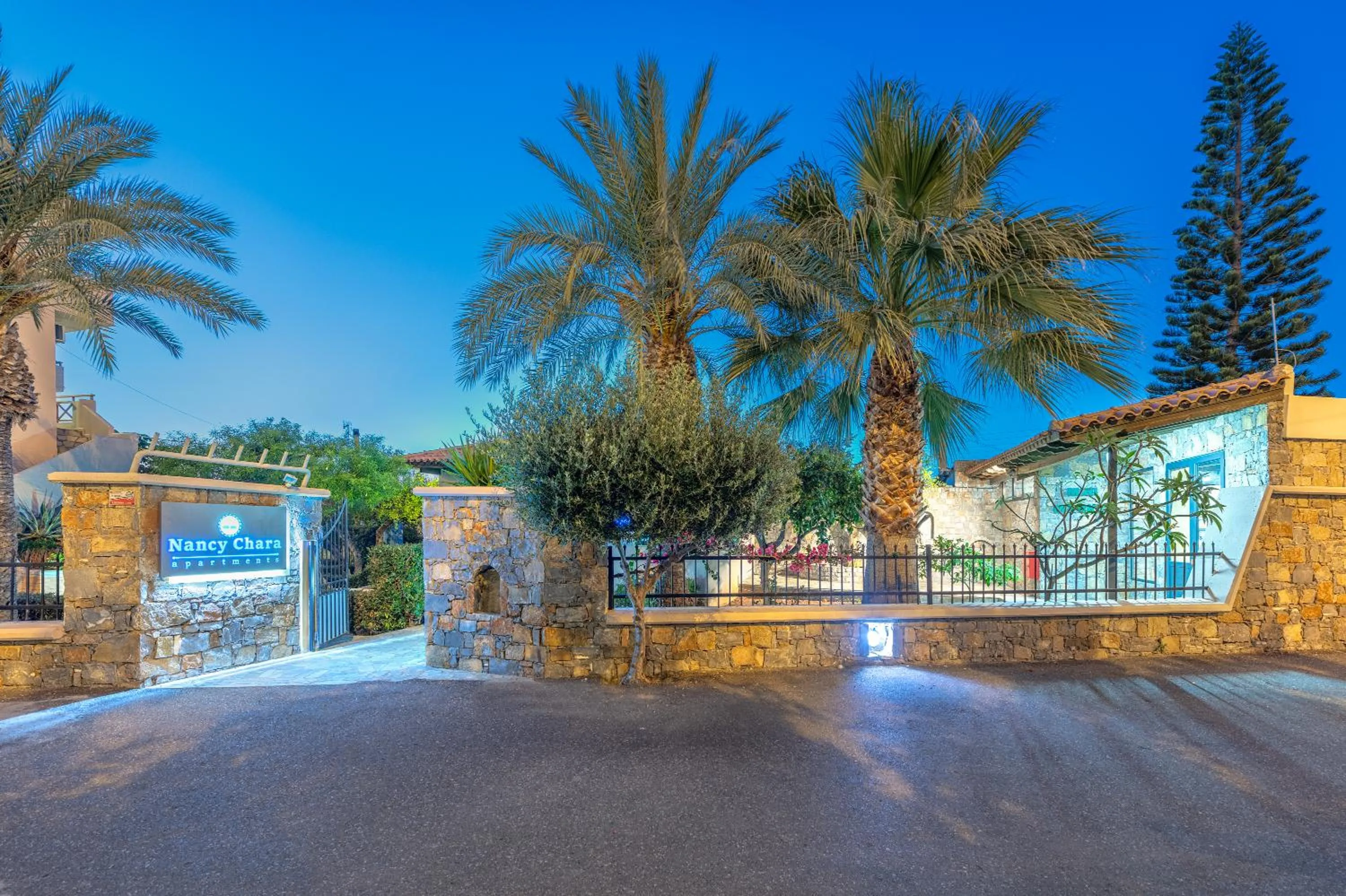 Facade/entrance in Nancy - Chara Apartments