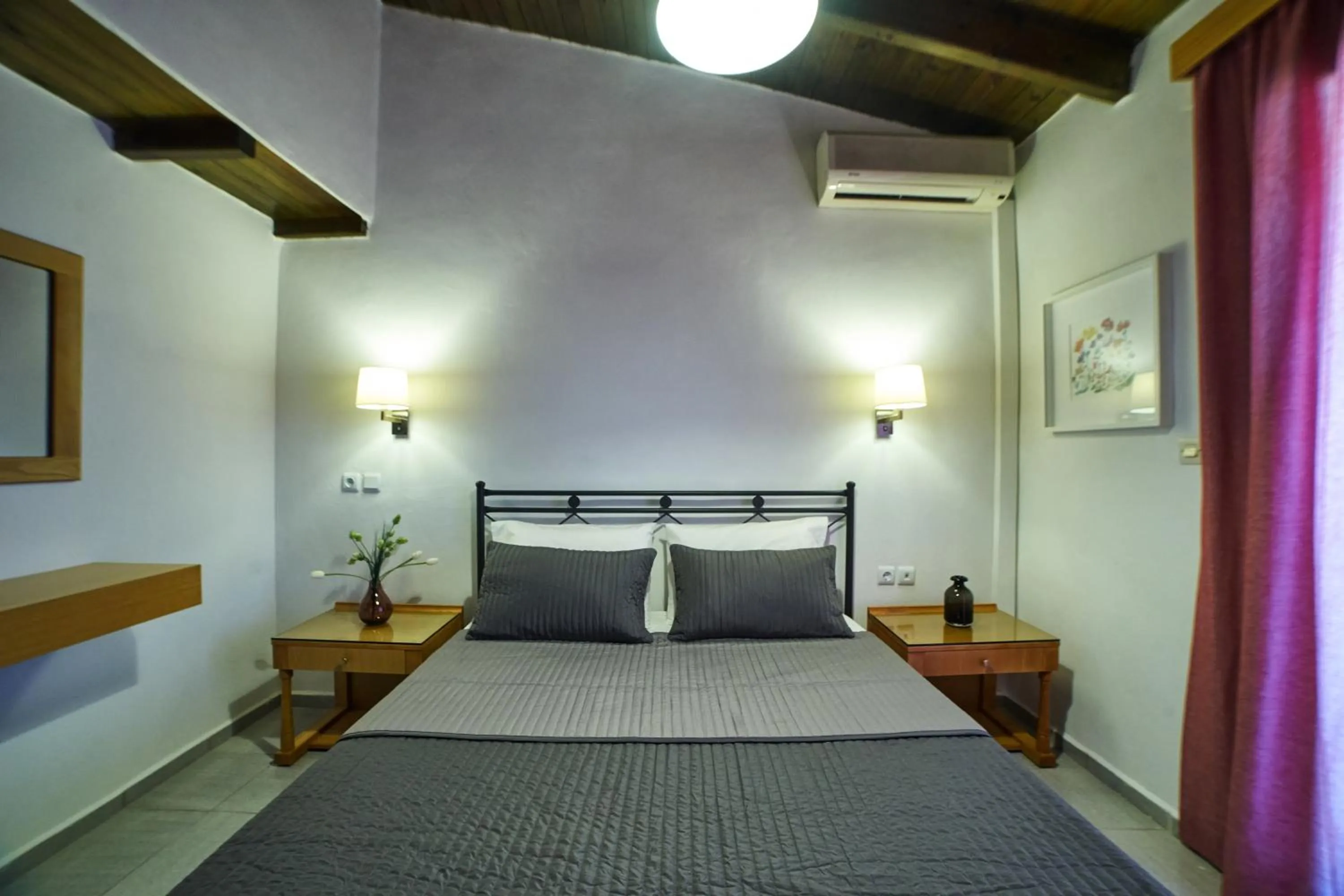 Bed in Nancy - Chara Apartments