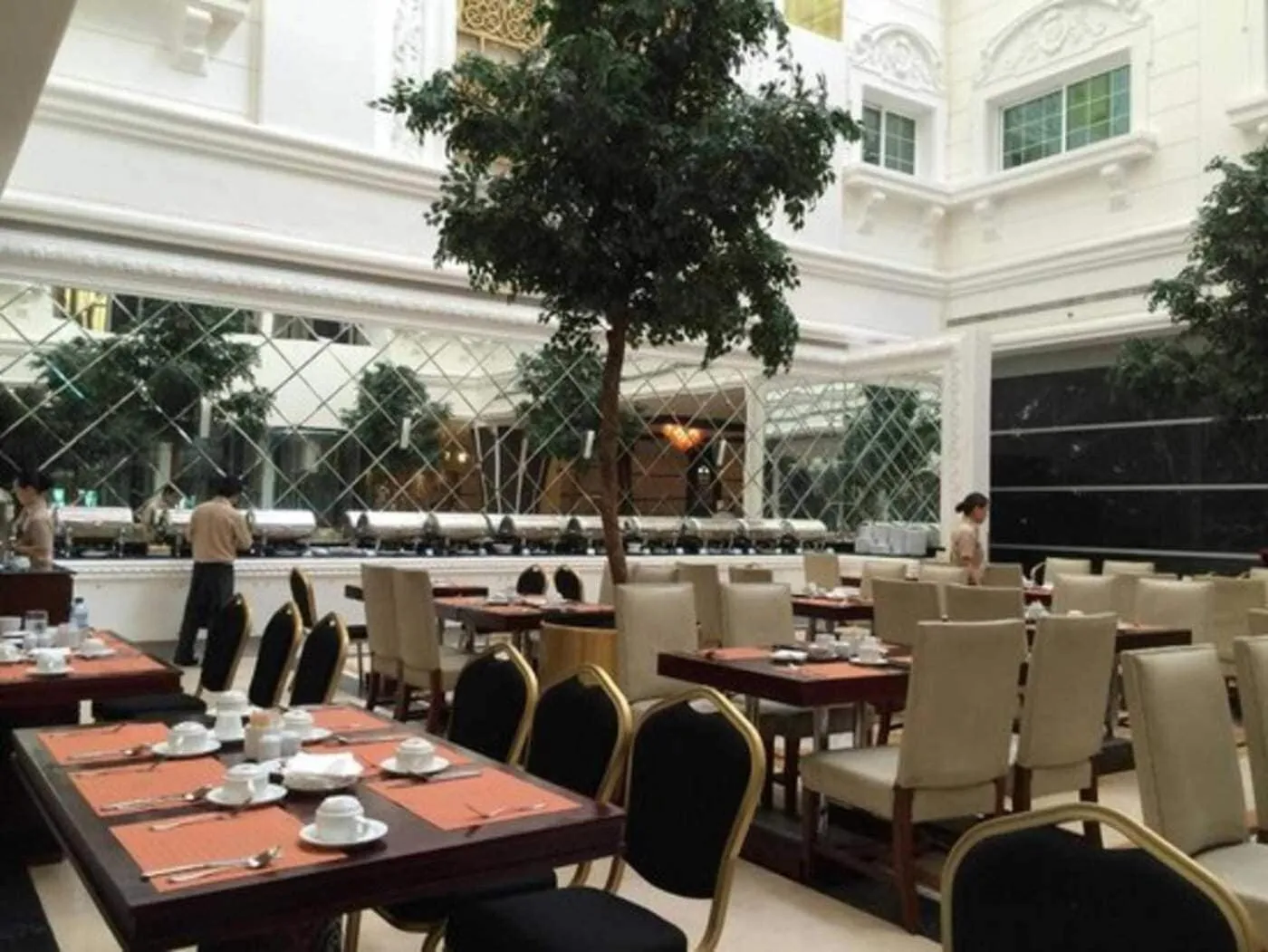 Bedroom in Sunday Hotel Holiday international Dubai