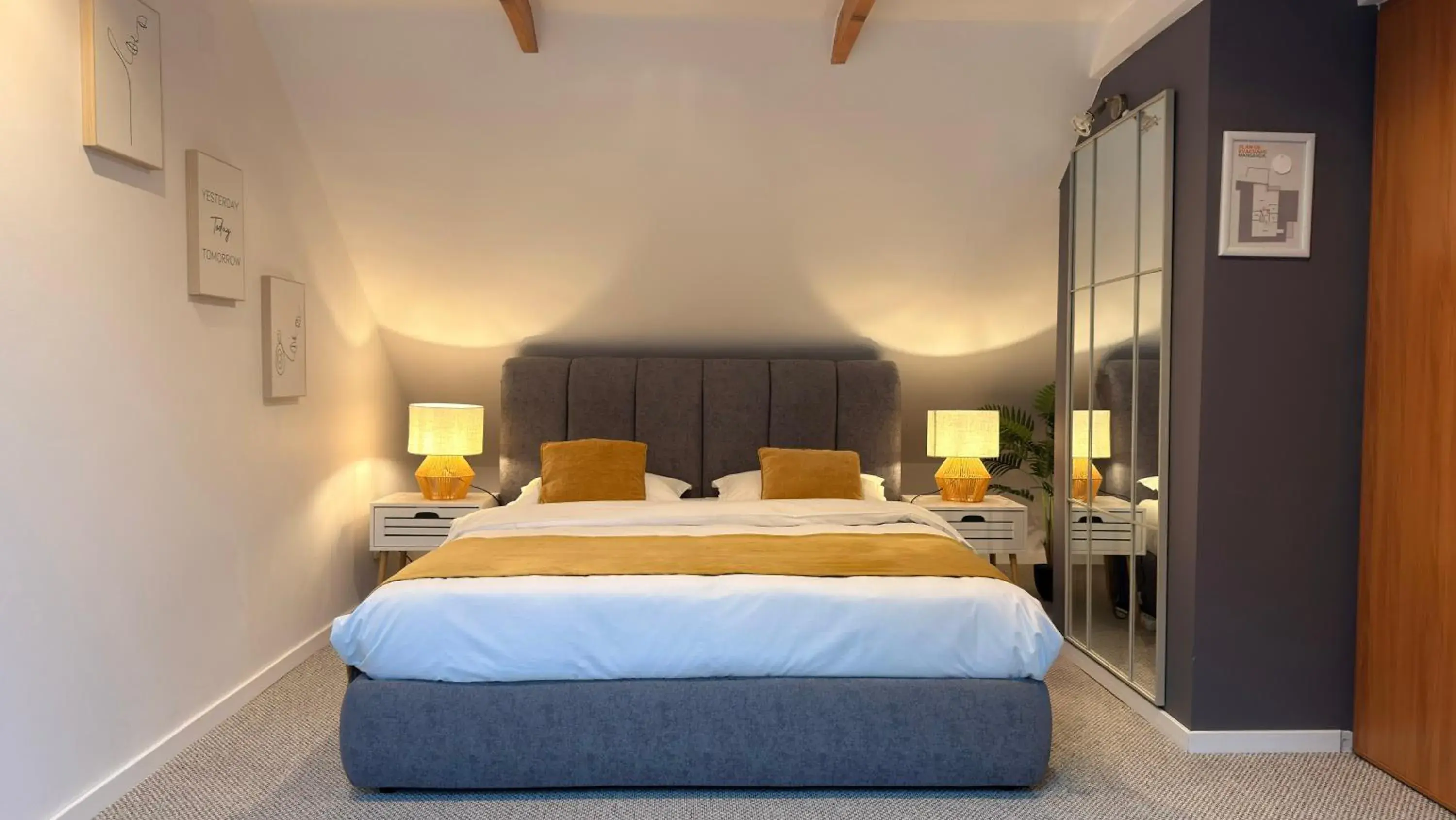 Standard Double or Twin Room in Casa Cristina Standard Double or Twin Room in Casa Cristina