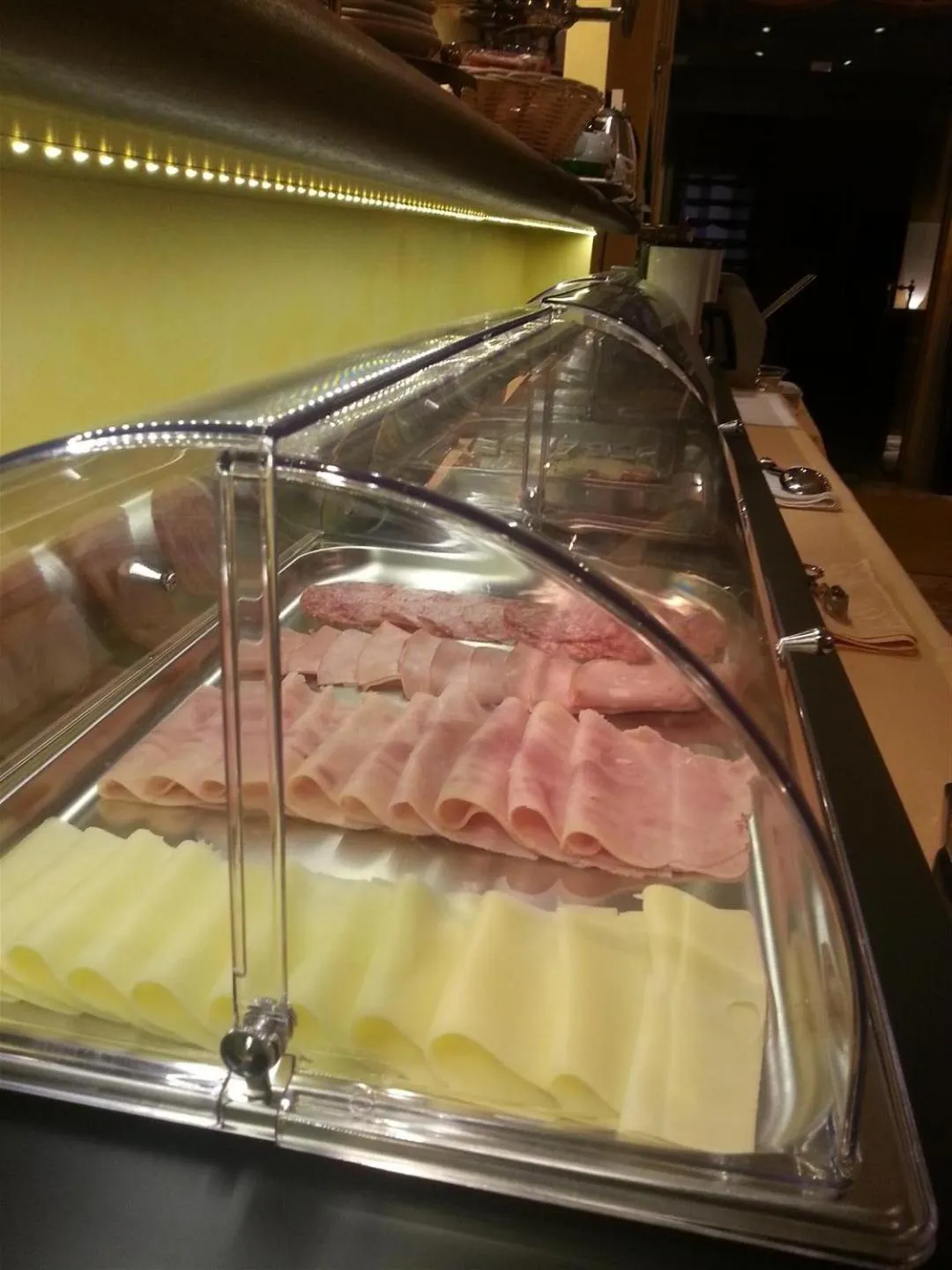 Food in Nuovo Albergo