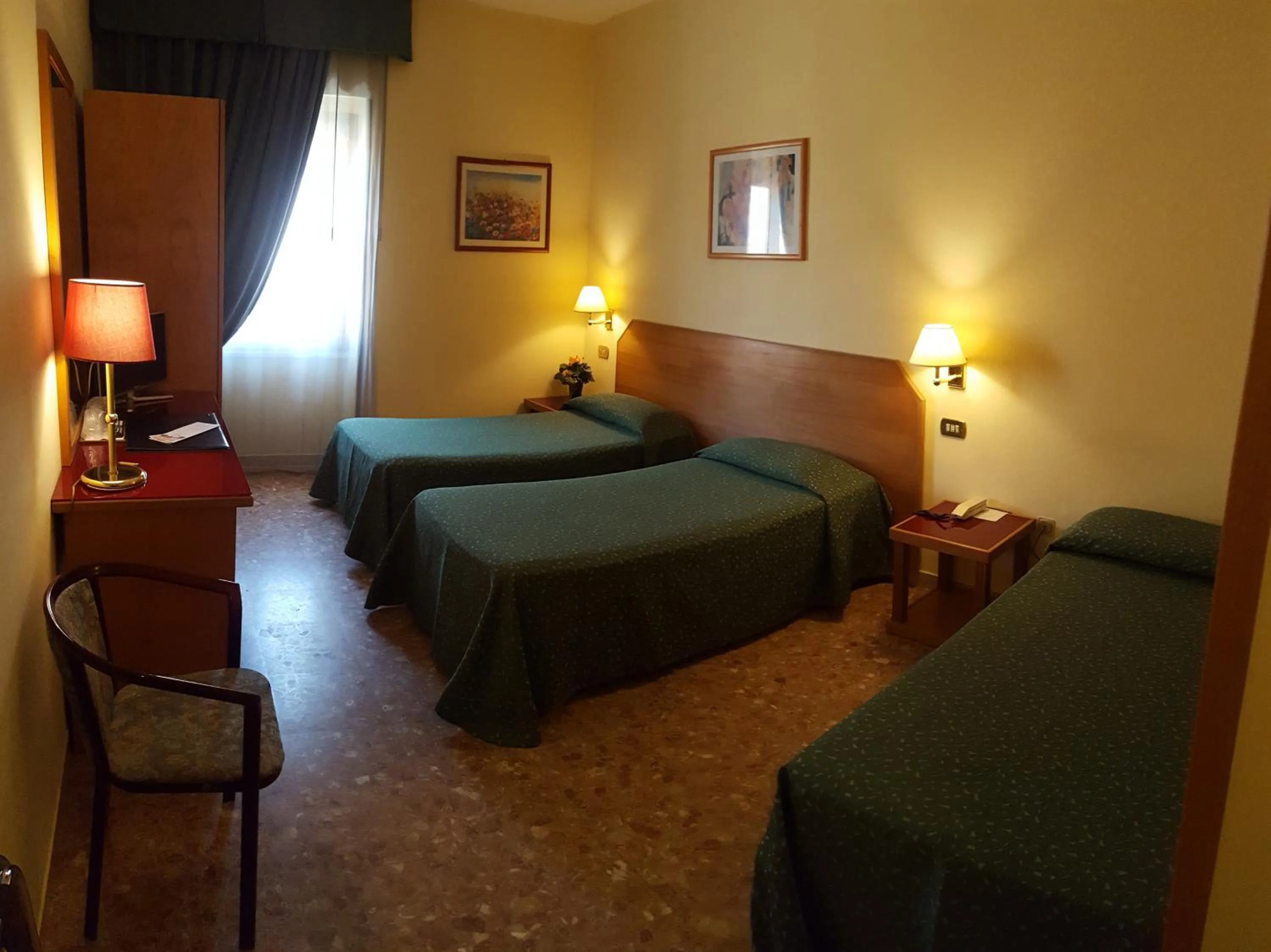 Photo of the whole room, Bed in Nuovo Albergo