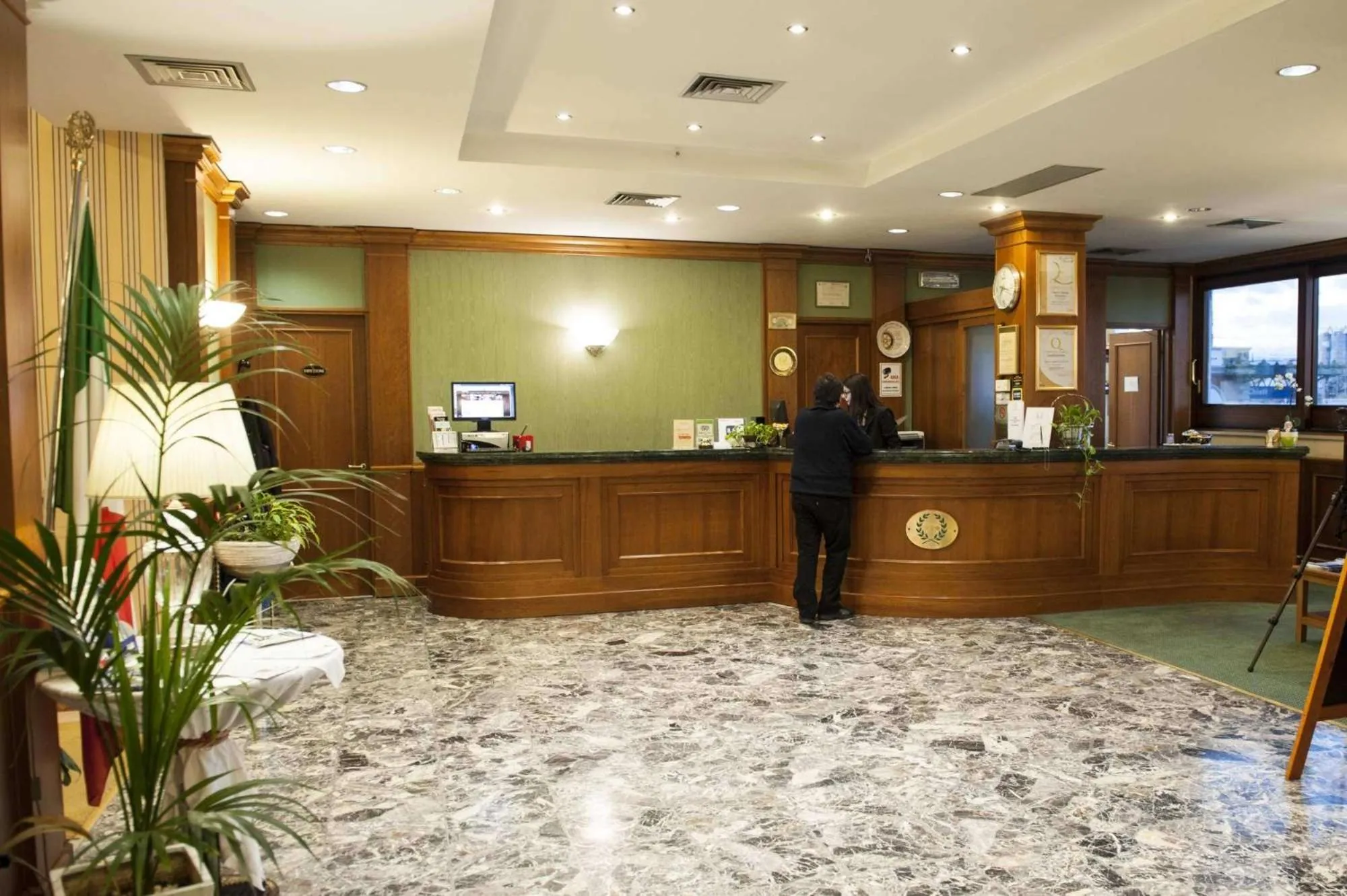 Lobby or reception in Nuovo Albergo