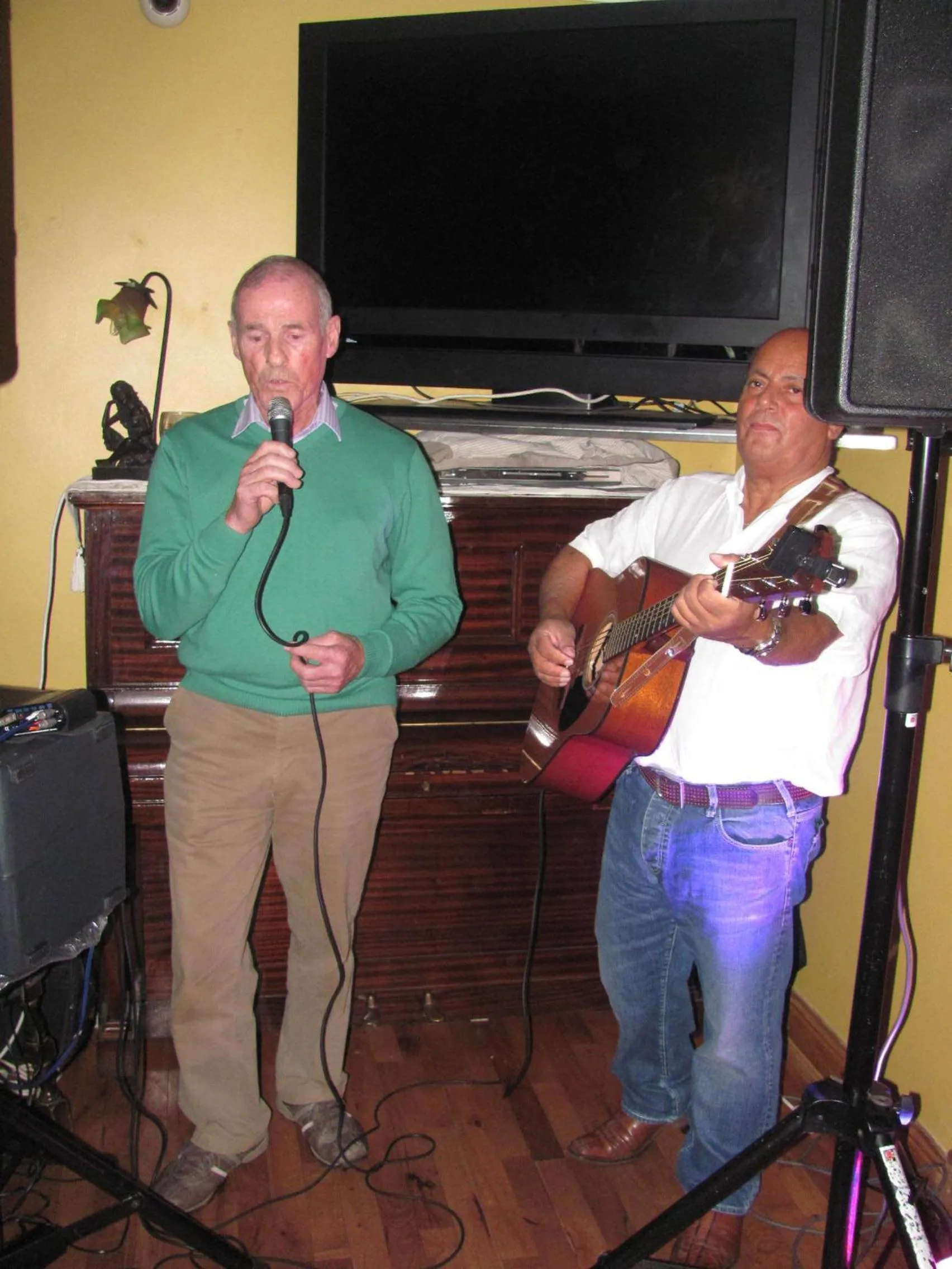 Entertainment in The Anvil Bar B&B