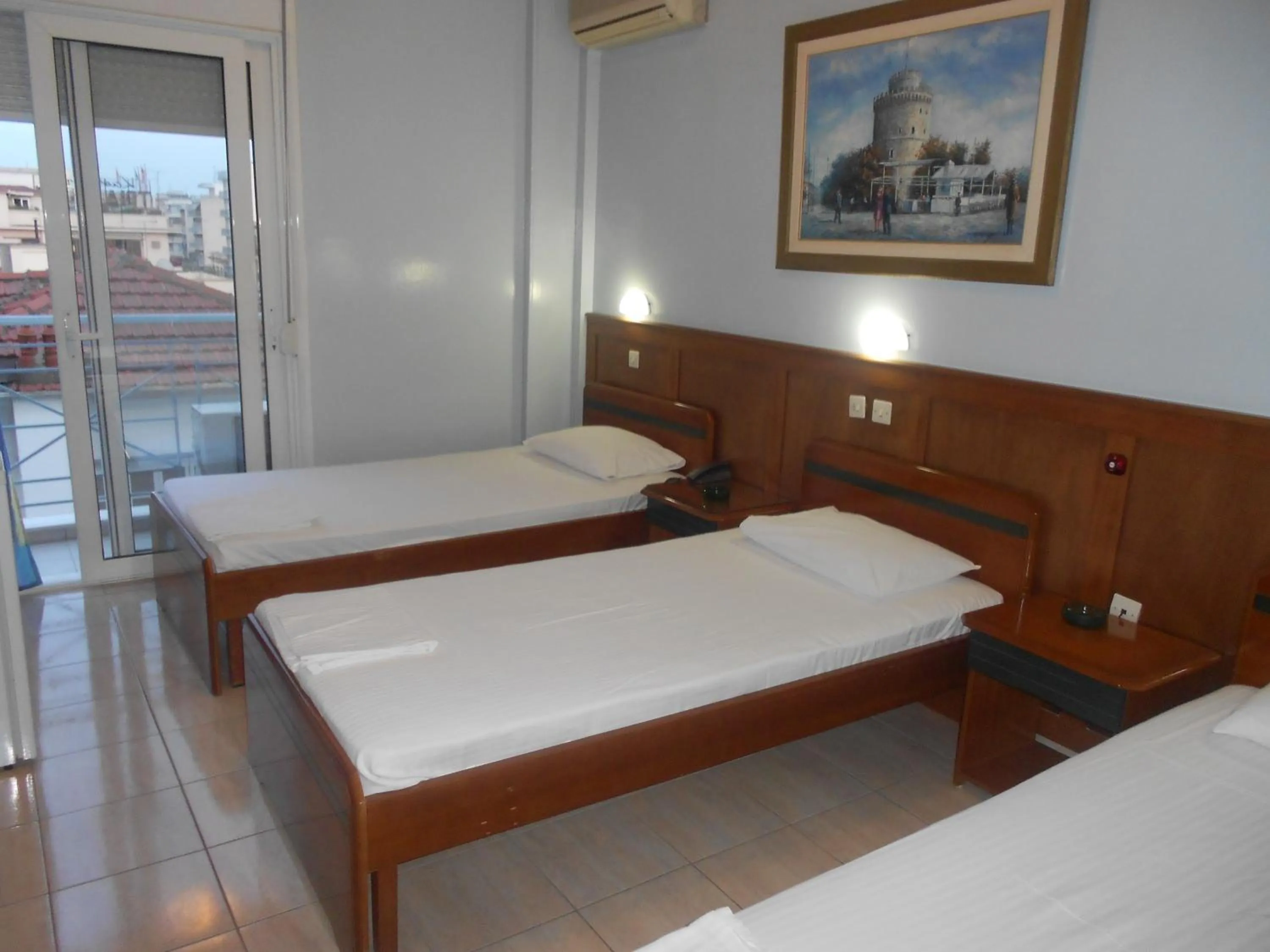 Bed in Hotel Admitos