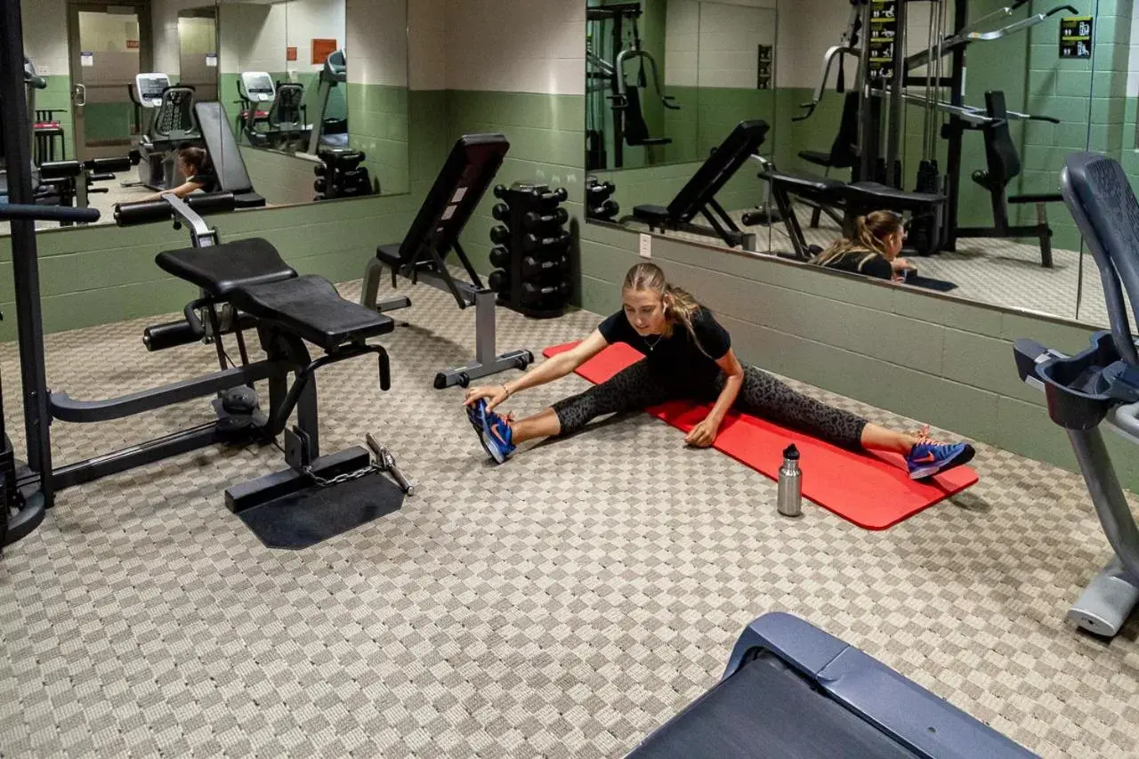 Fitness centre/facilities in Jefferson Street Inn Fitness centre/facilities in Jefferson Street Inn