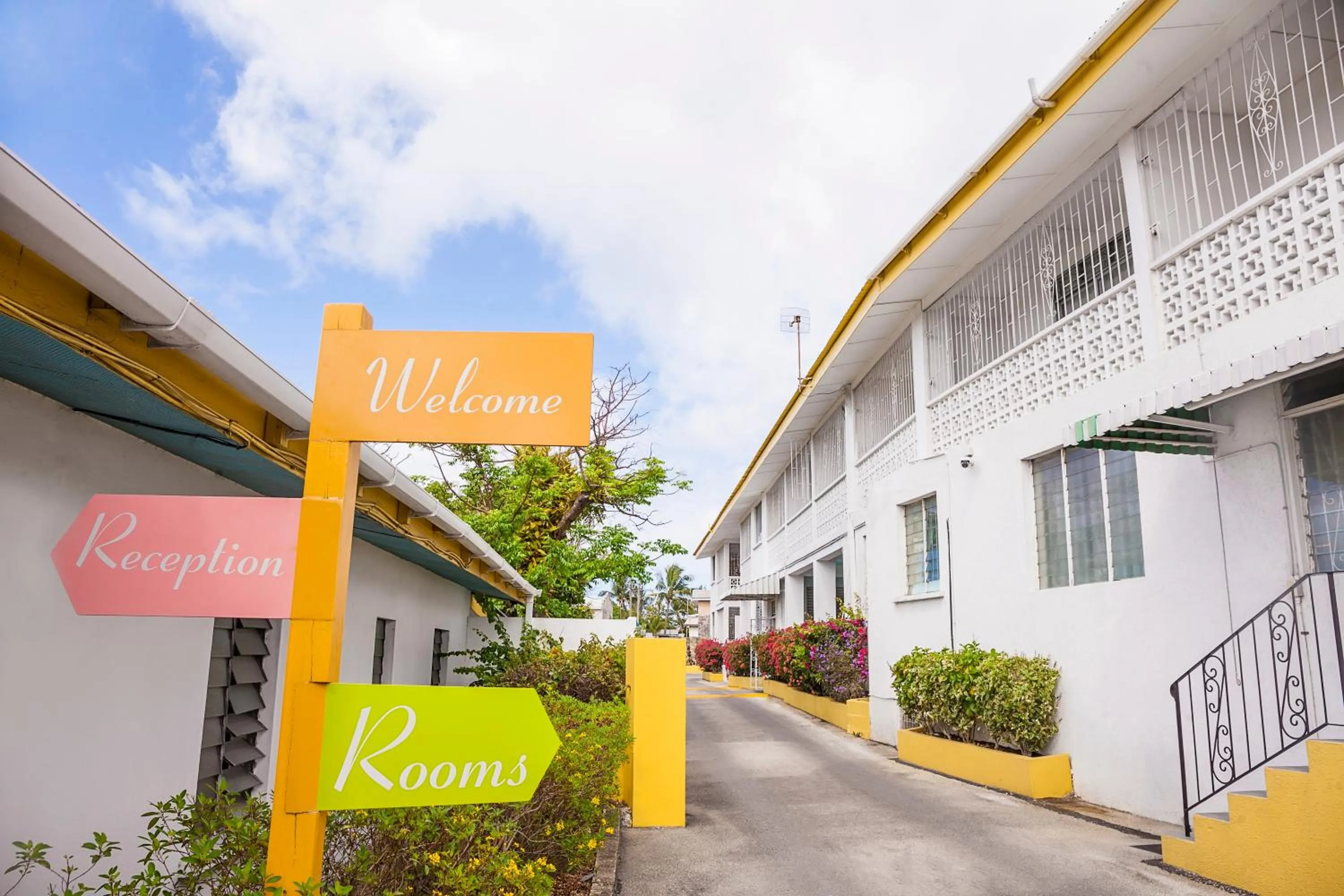 Facade/entrance in Adulo Apartments