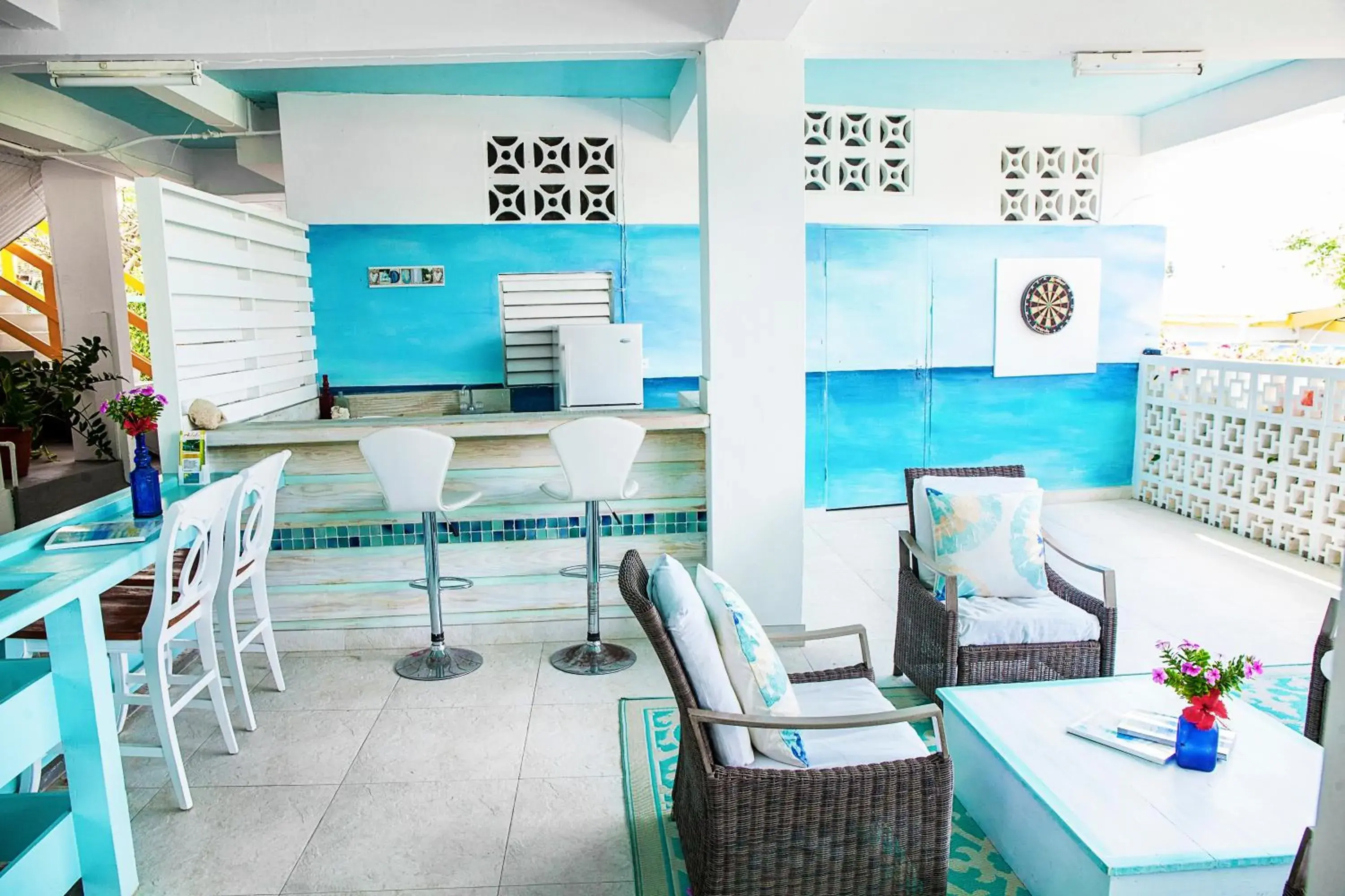 Communal lounge/ TV room in Adulo Apartments Communal lounge/ TV room in Adulo Apartments