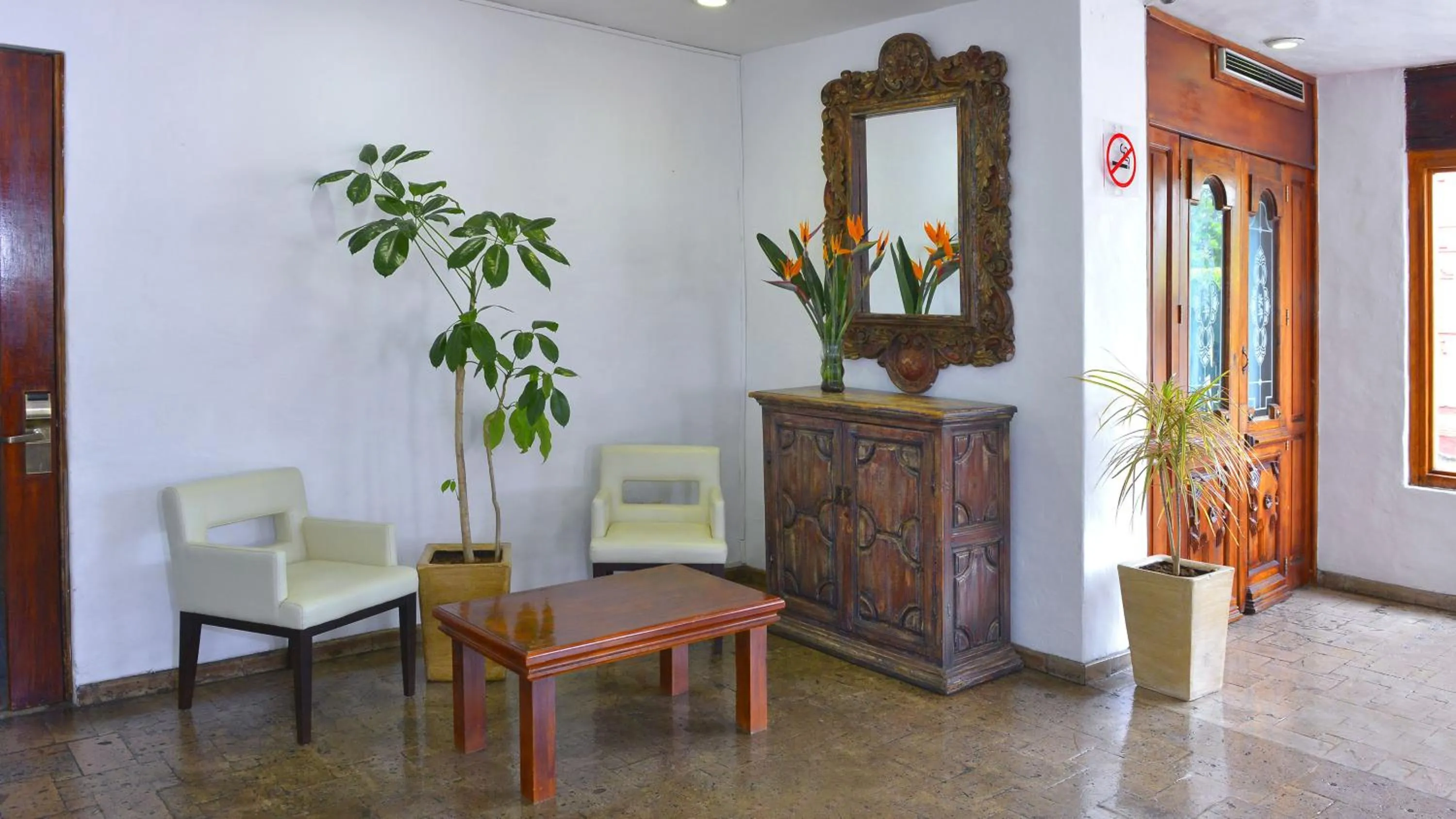 Property building in Holiday Inn Express Morelia by IHG