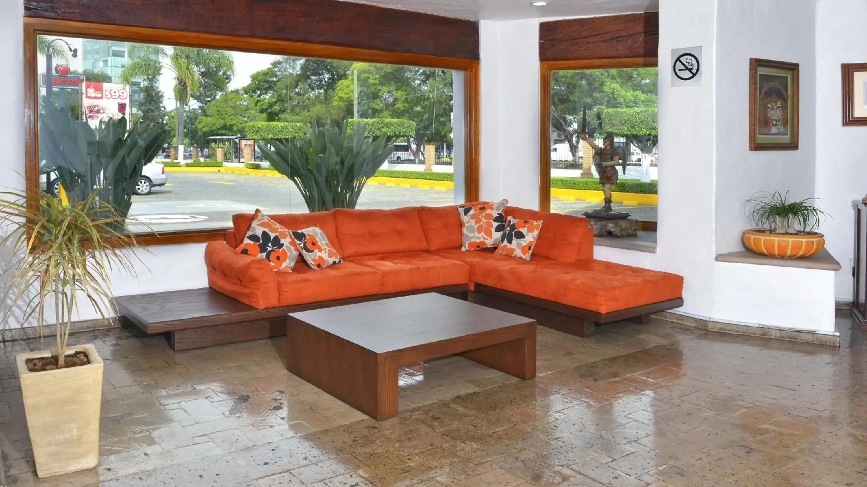 Property building in Holiday Inn Express Morelia by IHG Property building in Holiday Inn Express Morelia by IHG