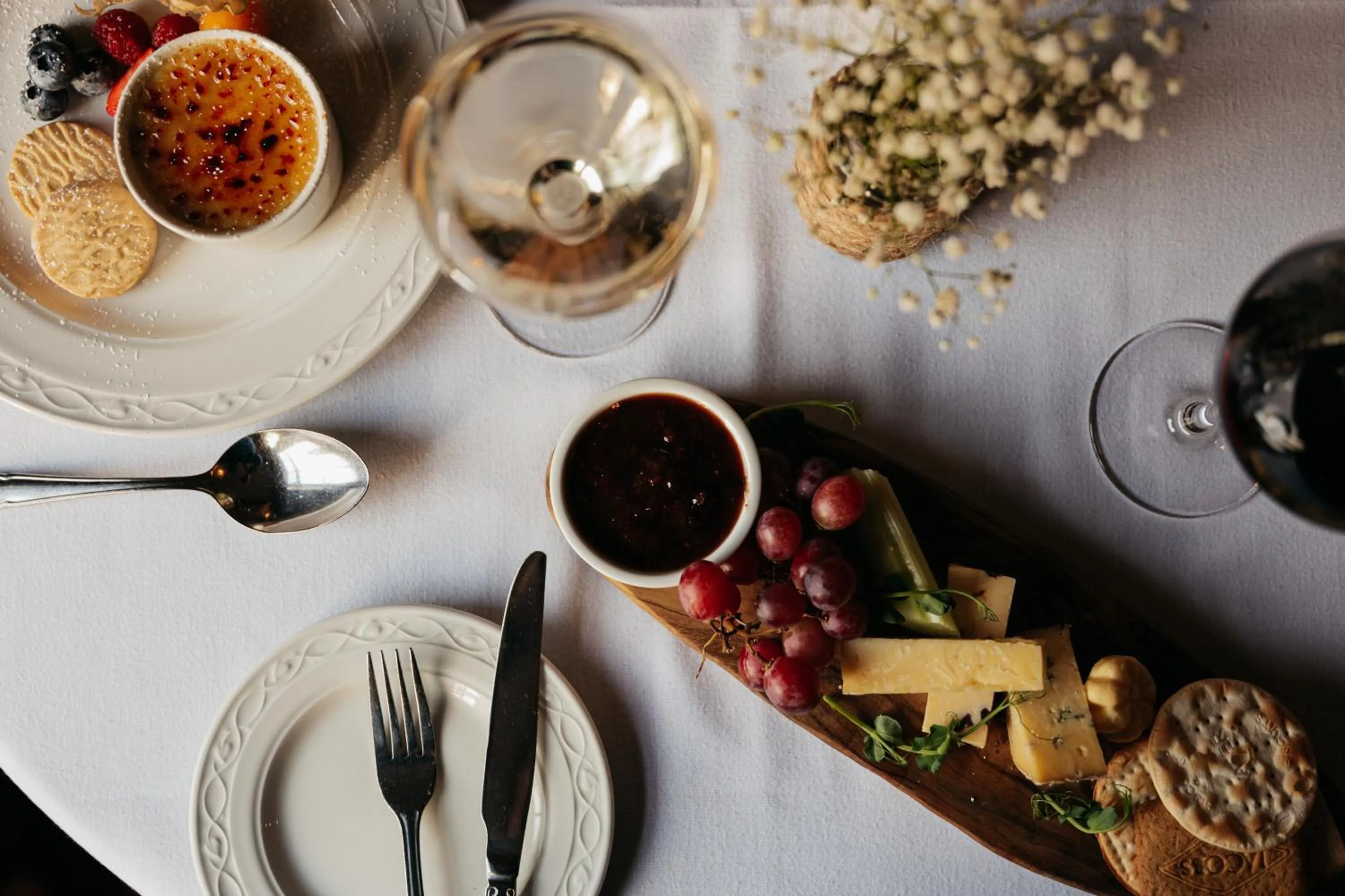 Restaurant/places to eat in The Sitwell Arms Hotel