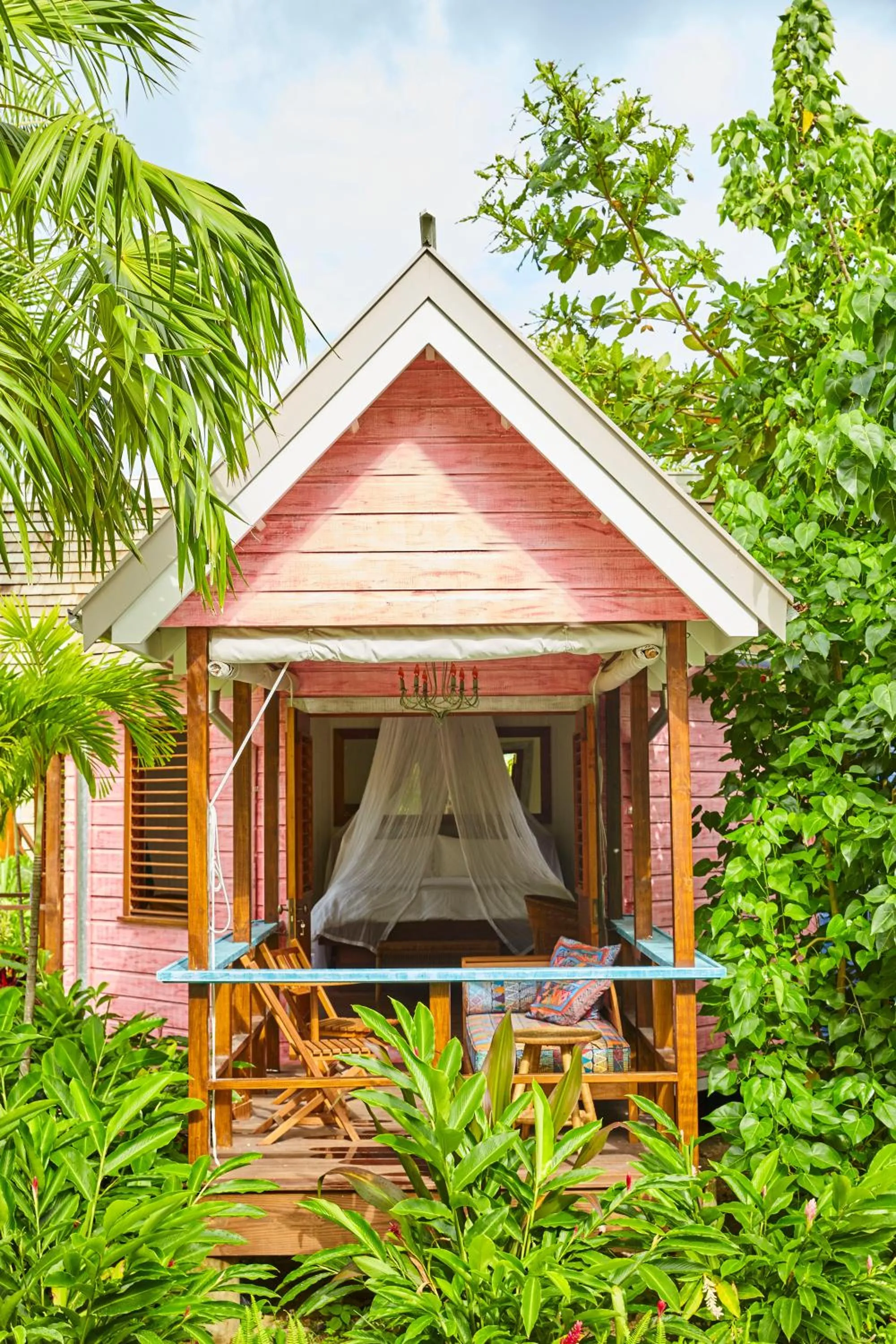 Property building in GoldenEye