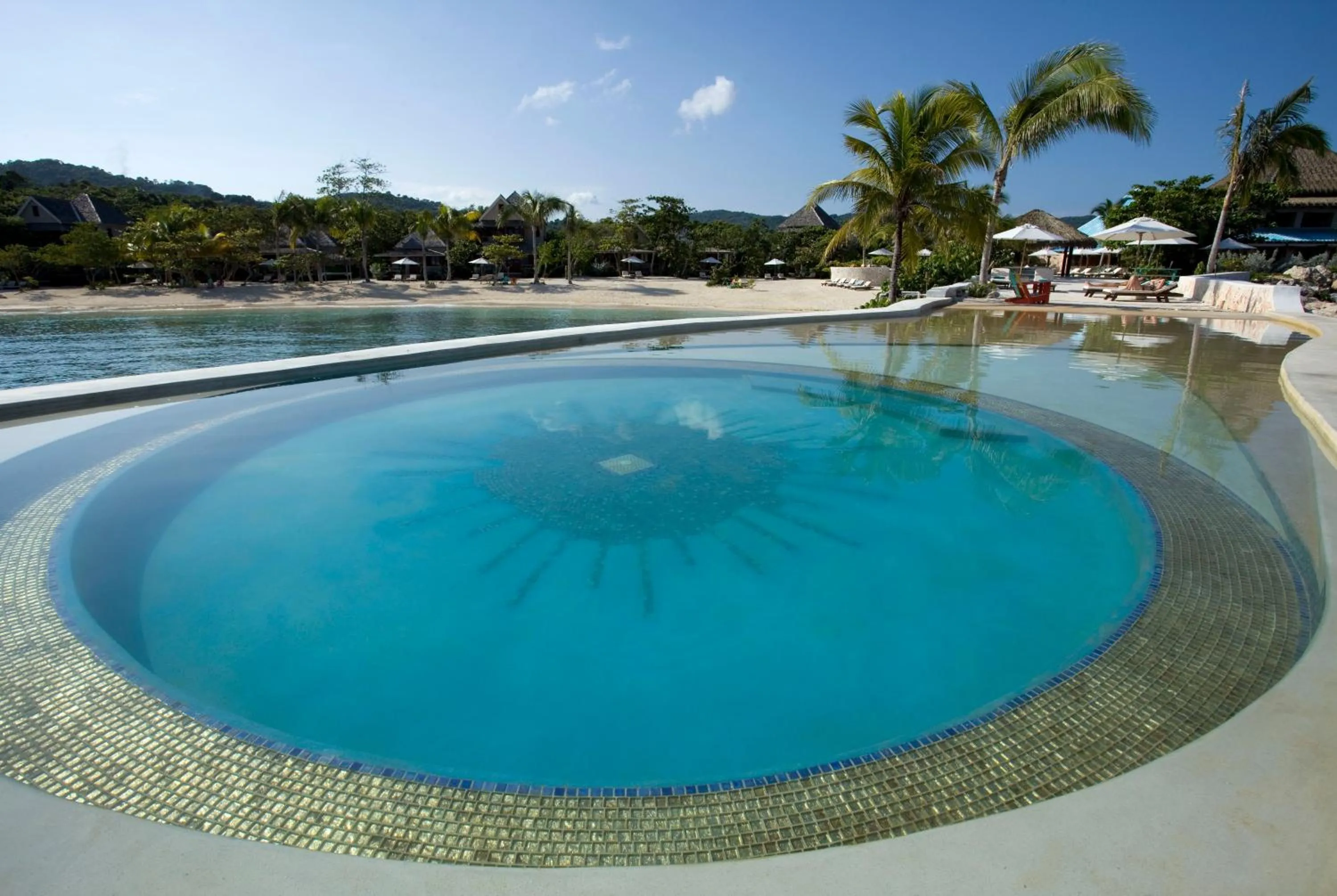 Swimming pool in GoldenEye