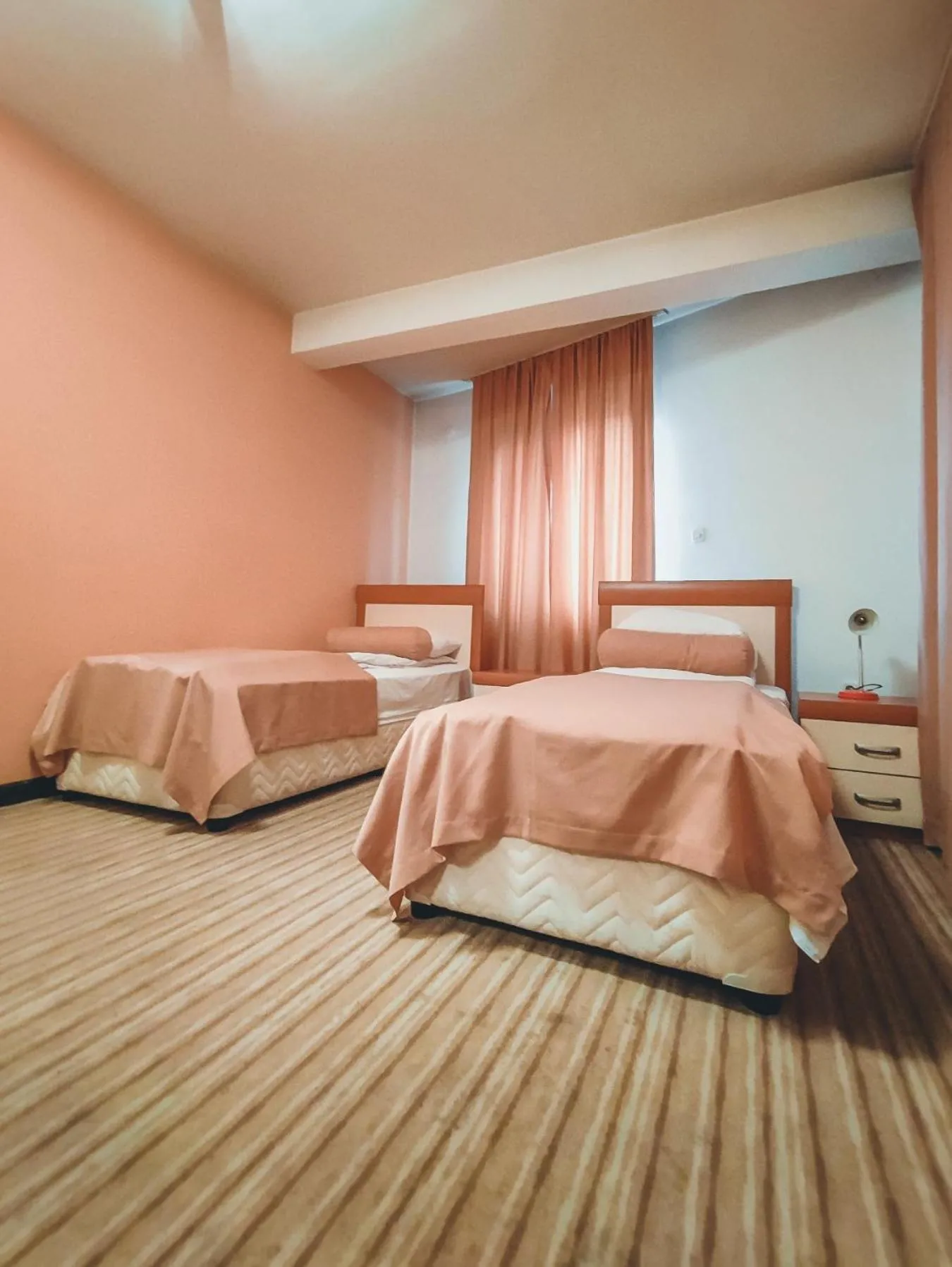Twin Room in Motel West