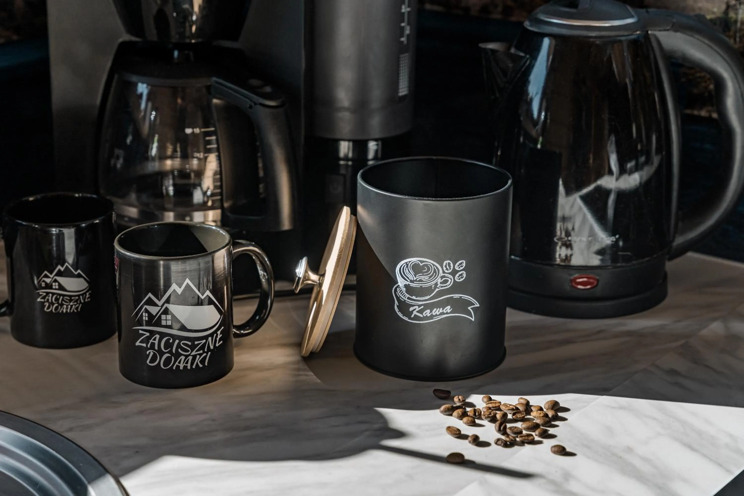 Coffee/tea facilities in Zaciszne Domki w Kluszkowcach z Sauną i Balią