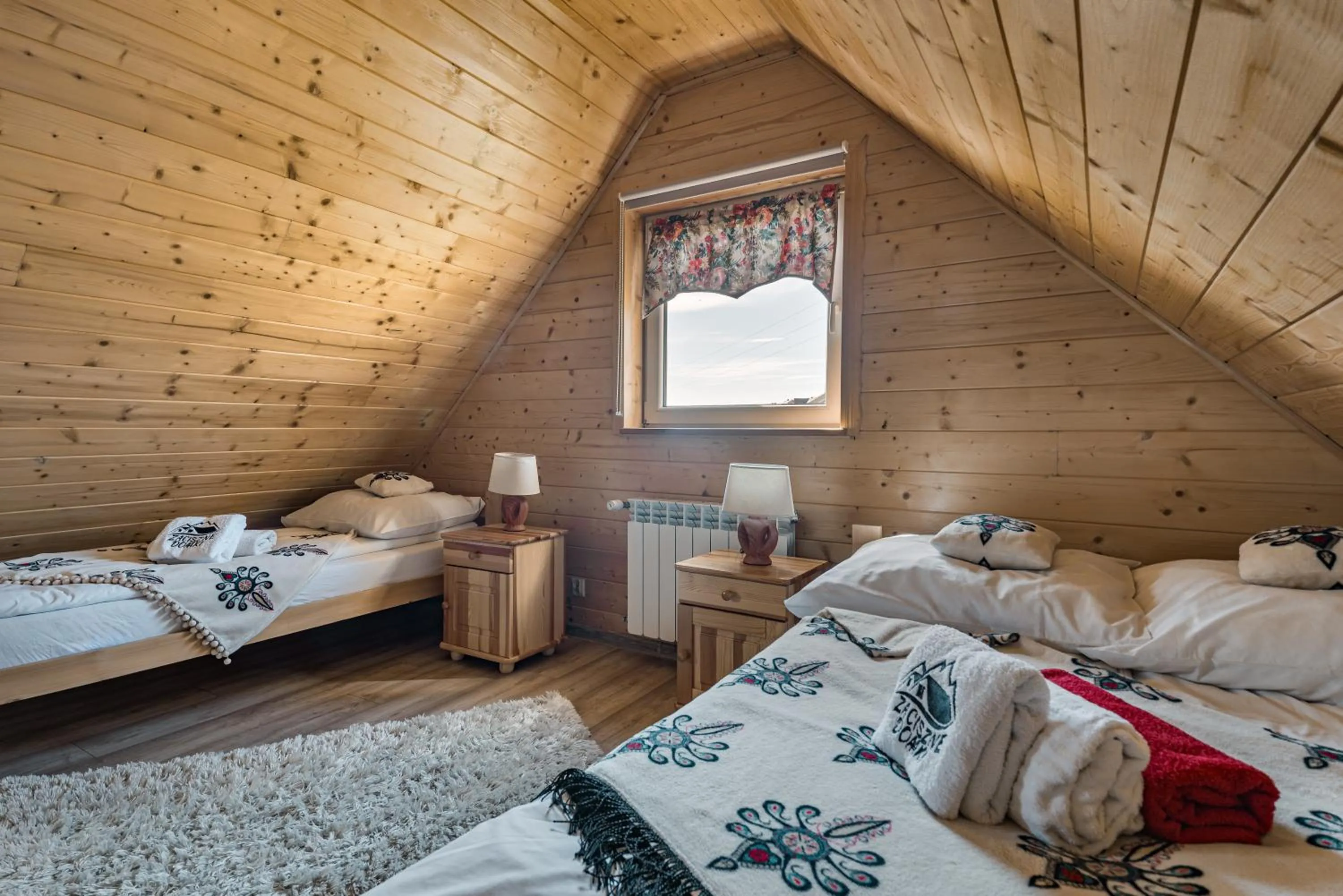 Bed in Zaciszne Domki w Kluszkowcach z Sauną i Balią