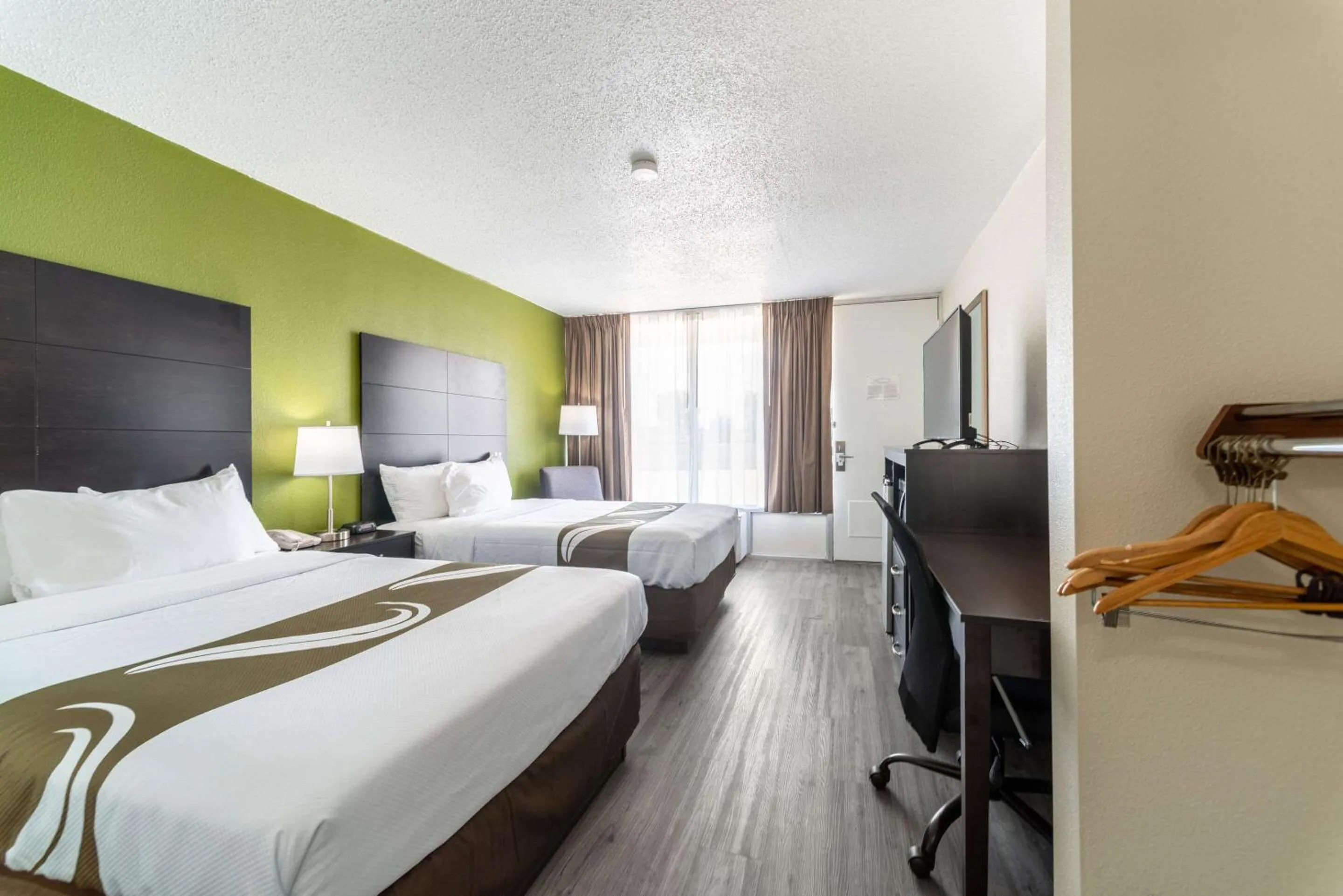 Bedroom, Bed in Quality Inn & Suites Vandalia near I-70 and Hwy 51