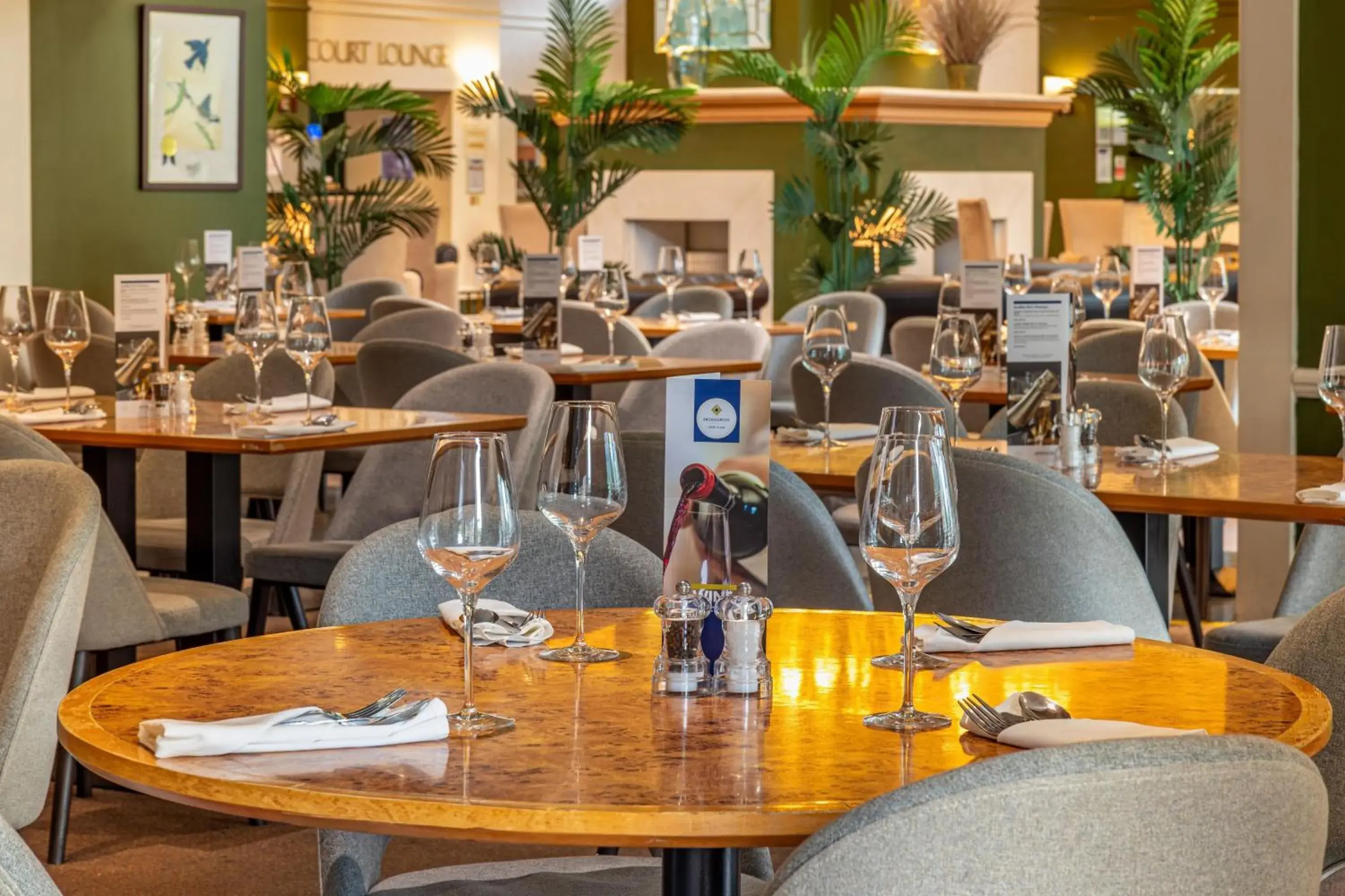 Restaurant/places to eat in Bromsgrove Hotel and Spa Restaurant/places to eat in Bromsgrove Hotel and Spa