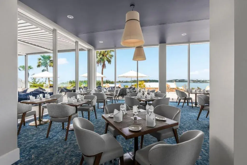 Restaurant/places to eat in Grotto Bay Beach Resort Restaurant/places to eat in Grotto Bay Beach Resort