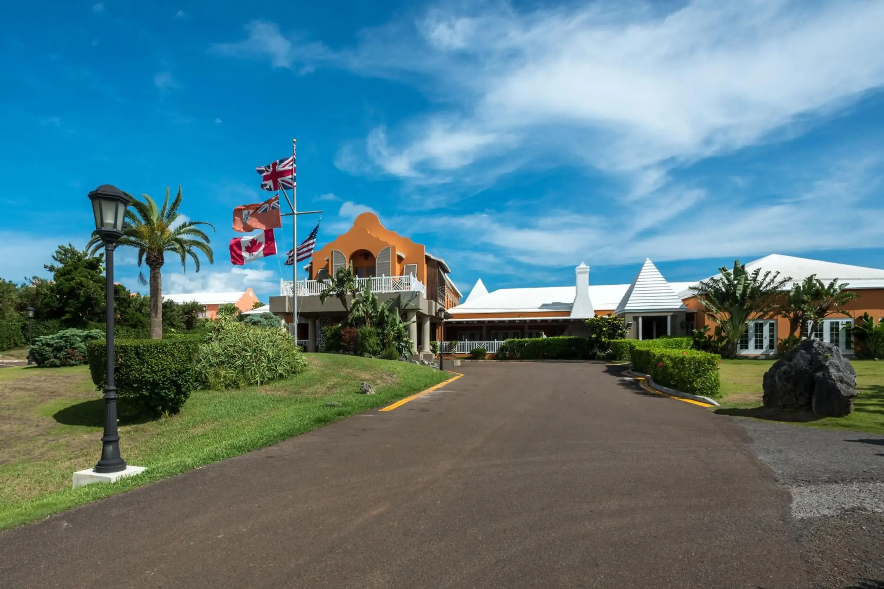 Facade/entrance in Grotto Bay Beach Resort Facade/entrance in Grotto Bay Beach Resort