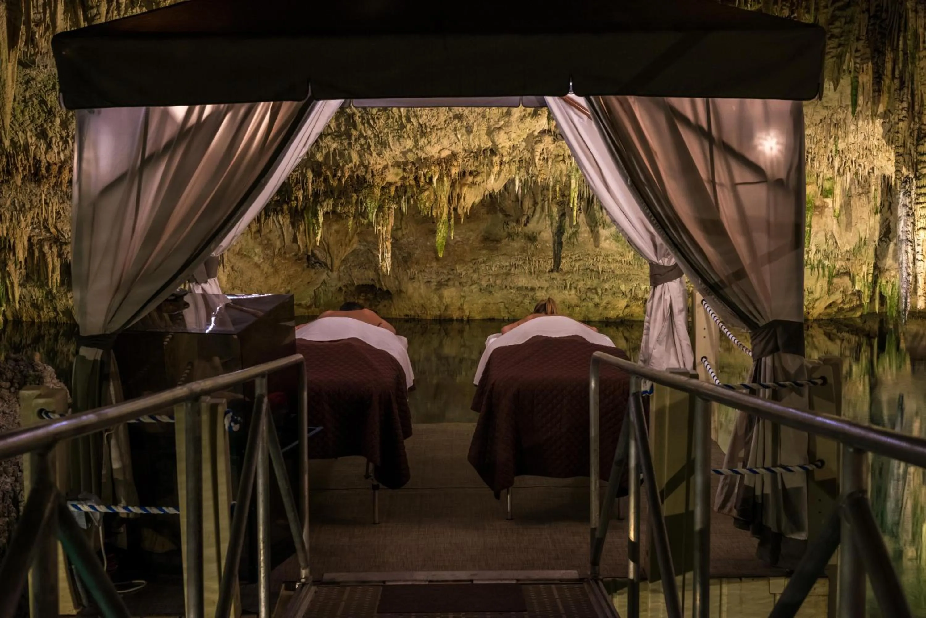 Massage in Grotto Bay Beach Resort
