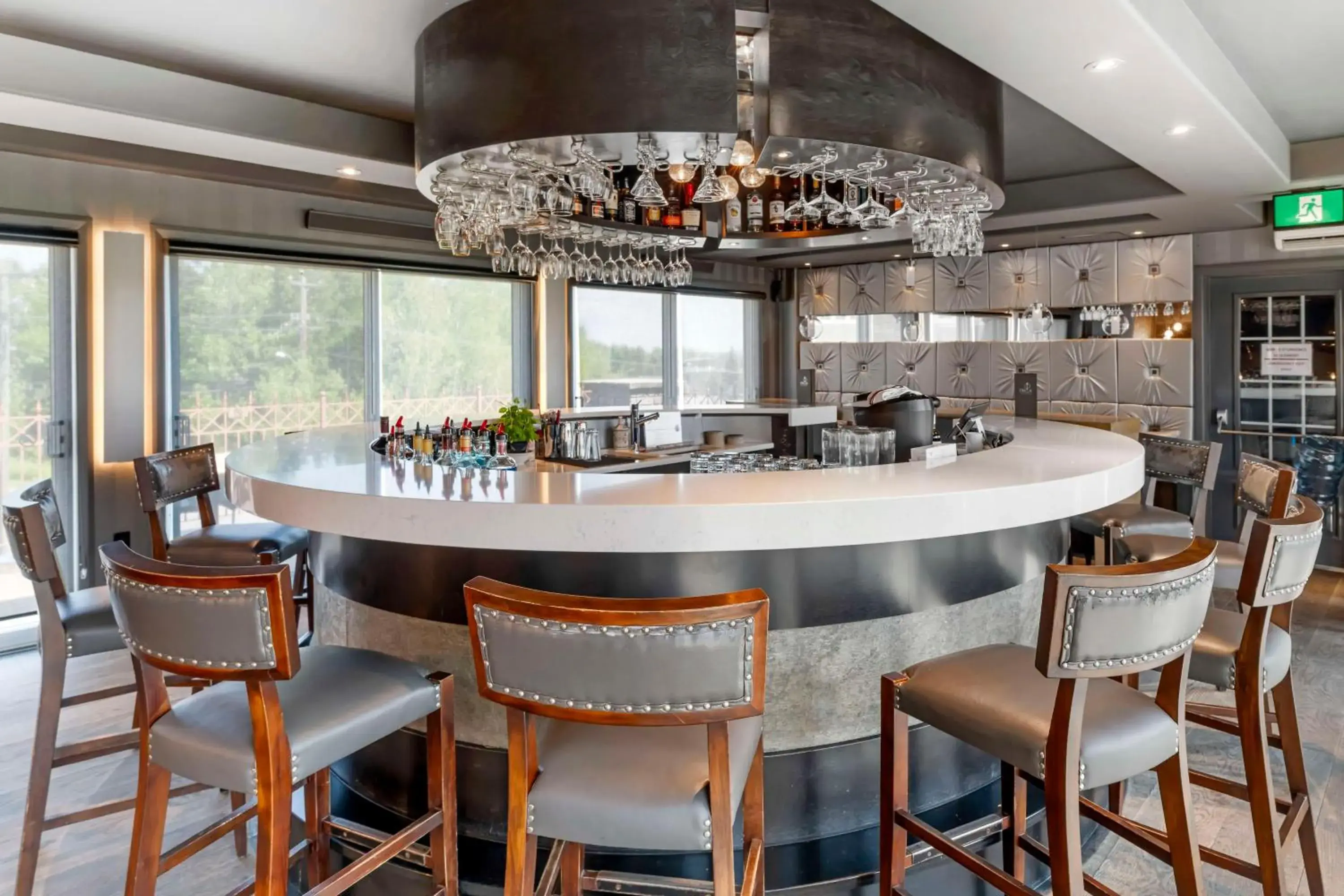 Lounge or bar in Best Western Plus Edmundston Lounge or bar in Best Western Plus Edmundston